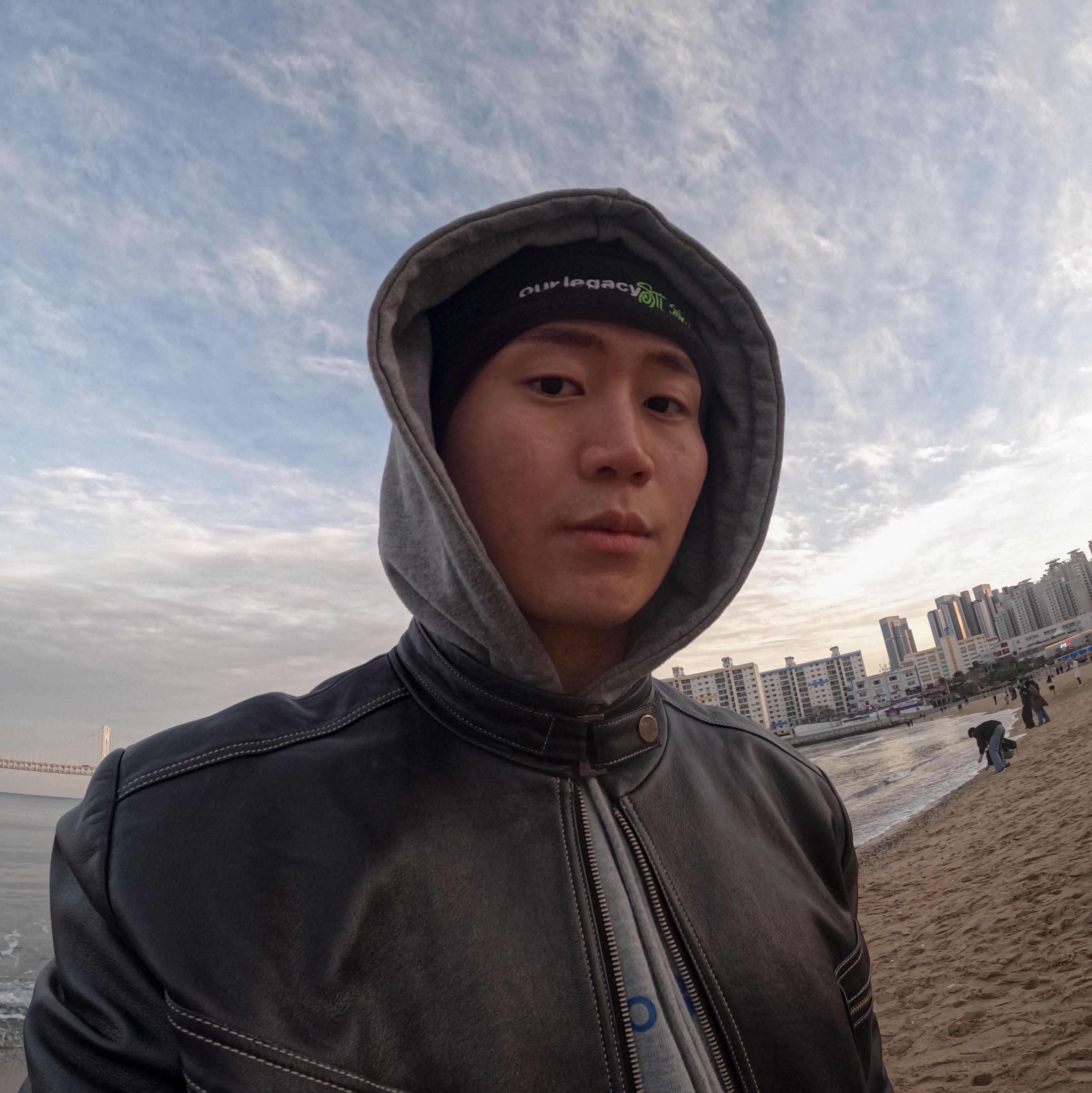 Stussy x Our Legacy Work Shop Polar Fleece Beanie Black 착용 스타일