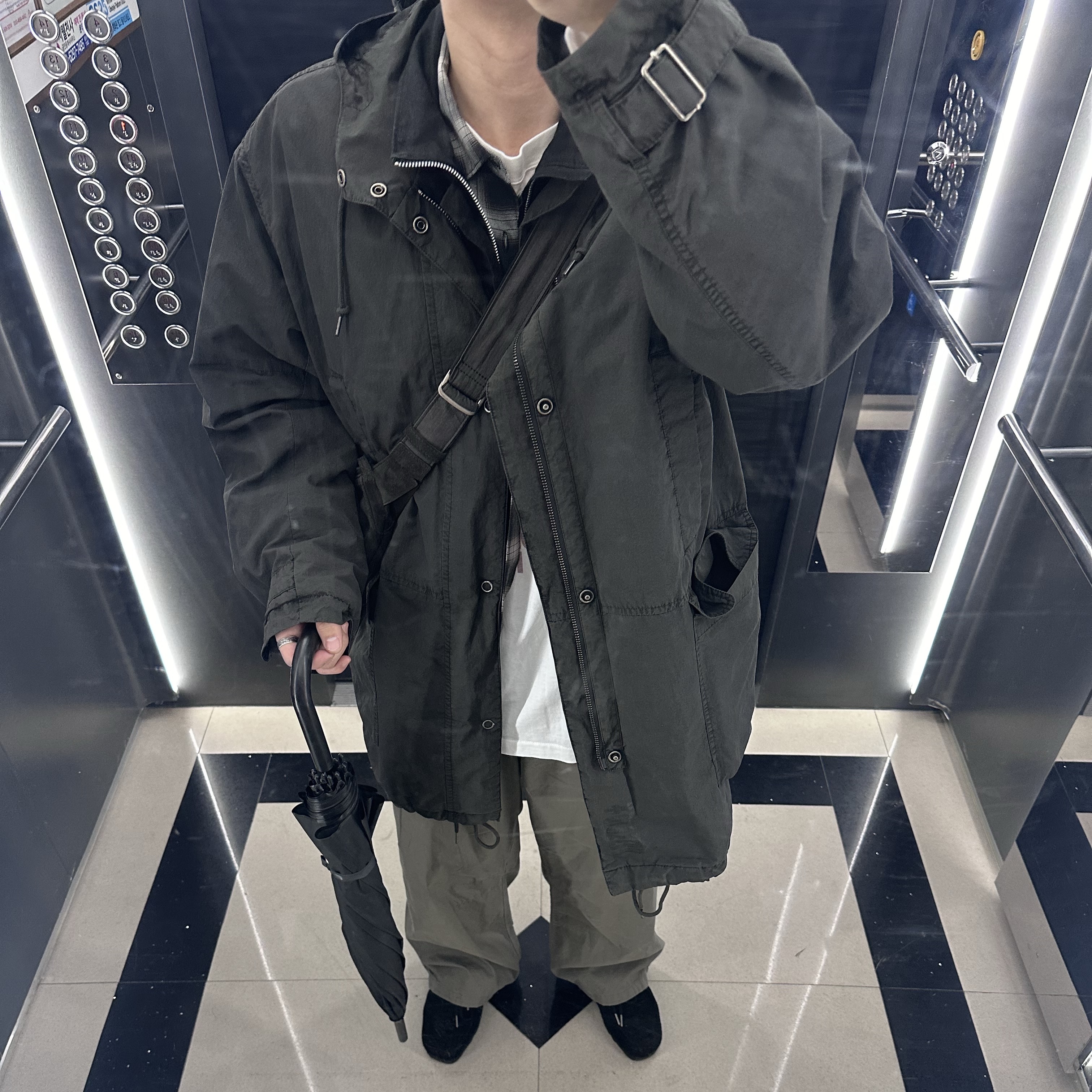 [프리오더] Polyteru Wallabee Shoes Woven Black, Polyteru Dell Cargo Pants Used Olive Gray 착용 스타일