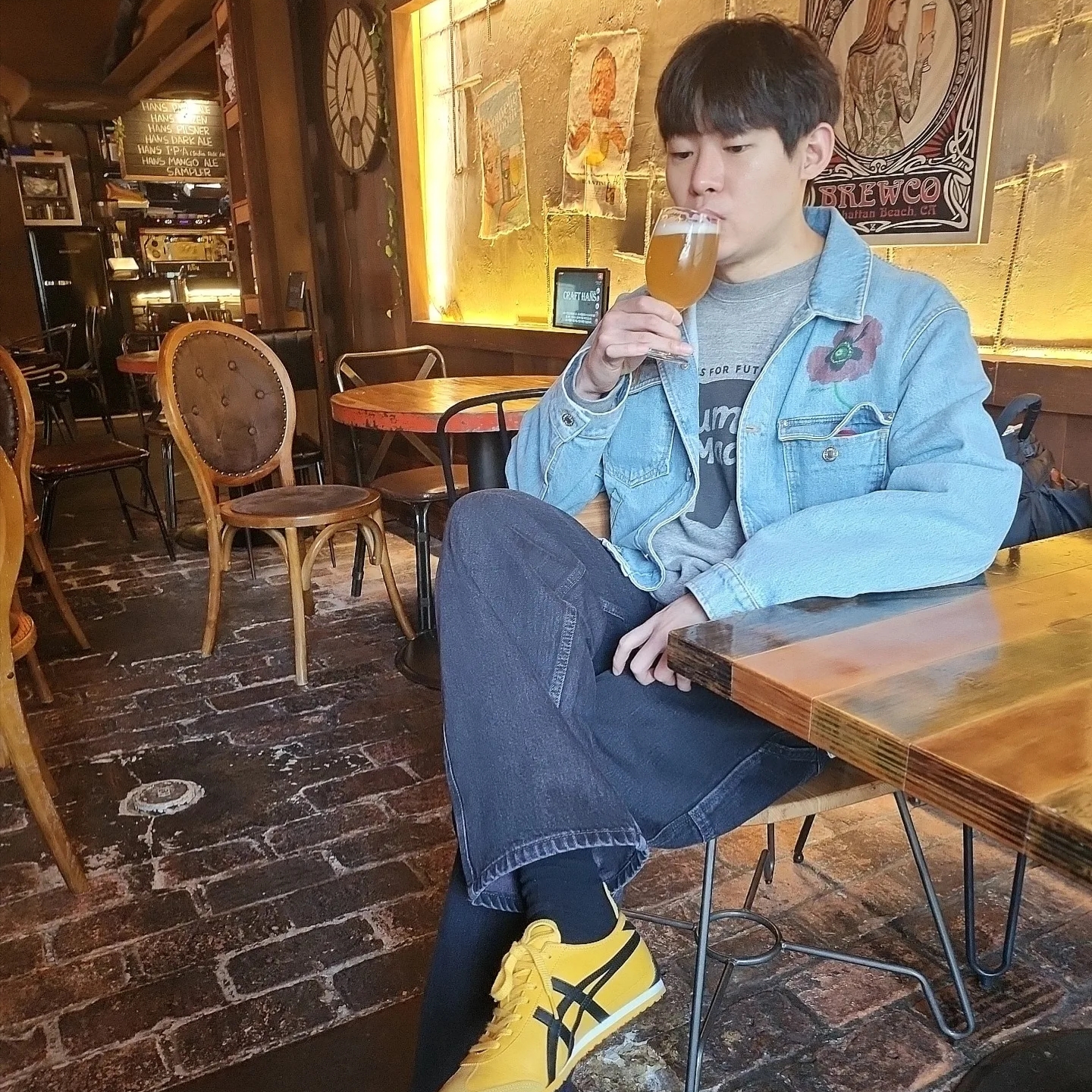 Onitsuka Tiger Mexico 66 Yellow Black, Kenzo Boke Flower Embroidery Denim Trucker Jacket Navy Blue 착용 스타일 - 1