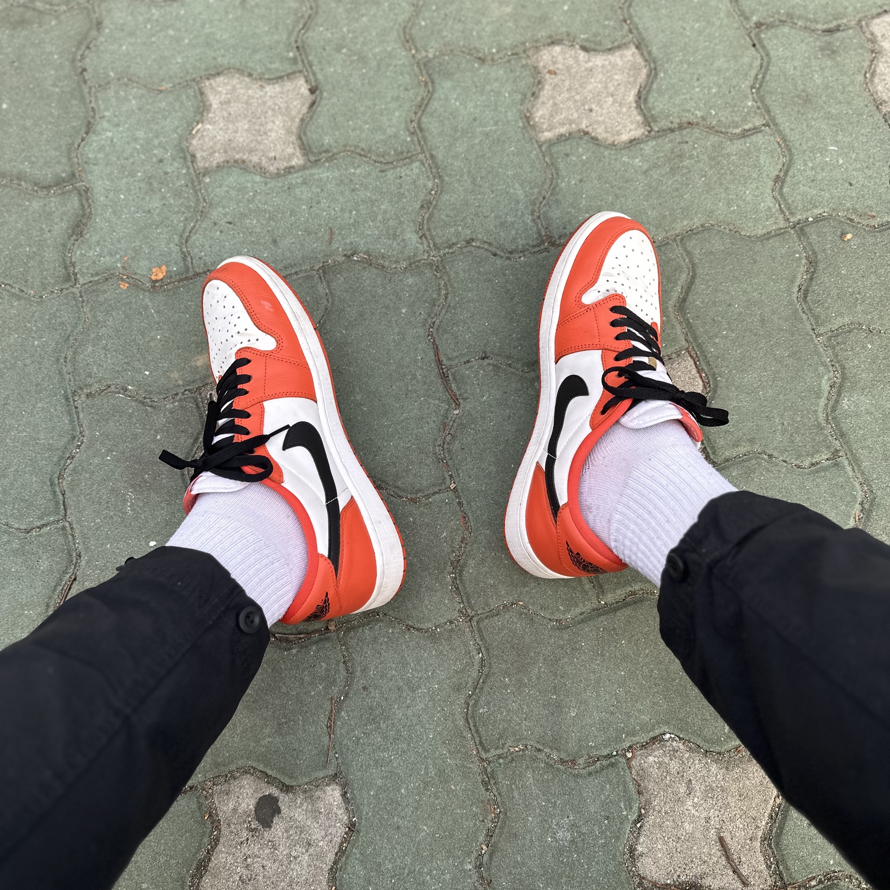 Jordan 1 Low OG Starfish 착용 스타일 - 2