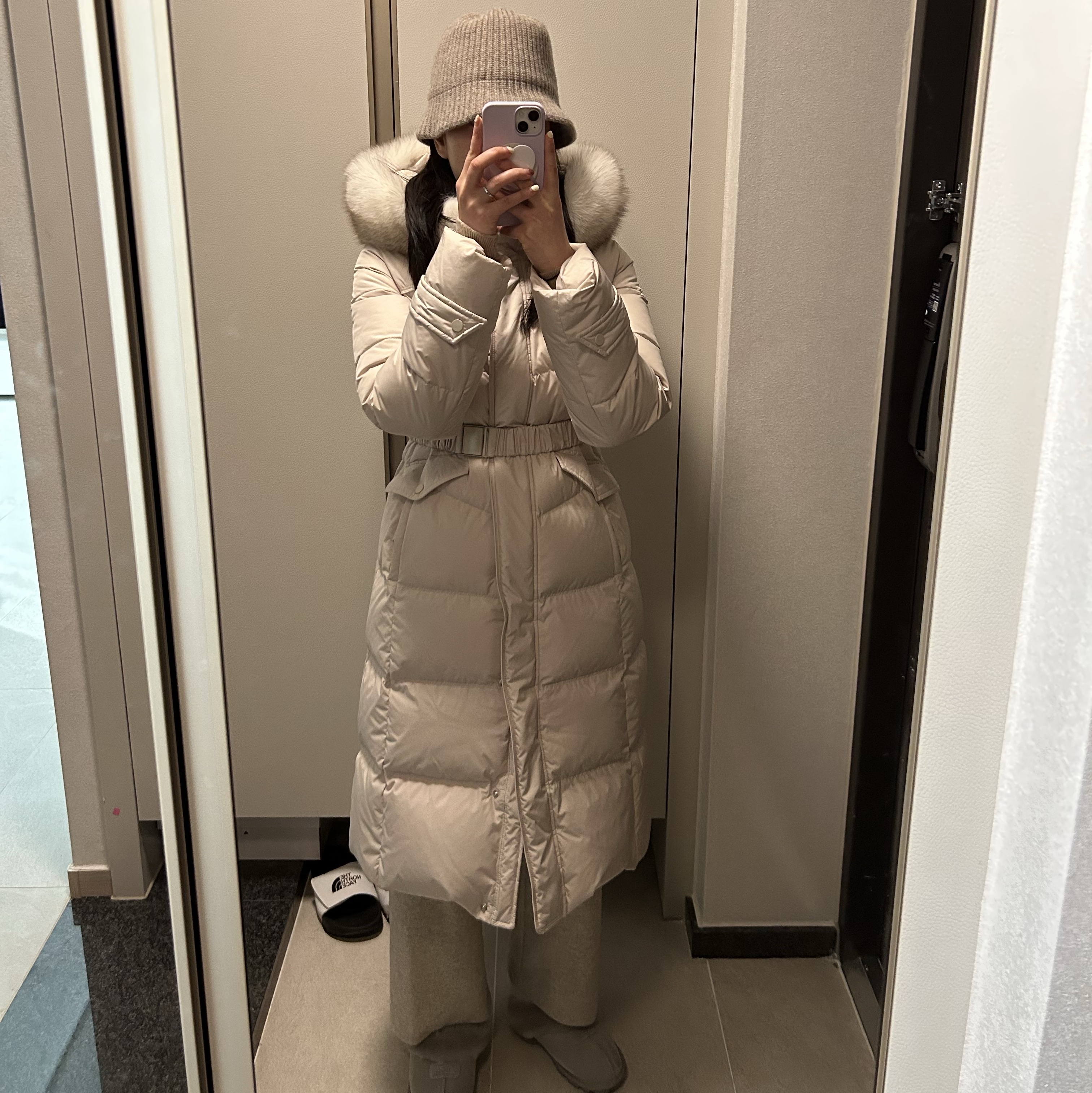 (W) UGG Coquette Slipper Chestnut 착용 스타일