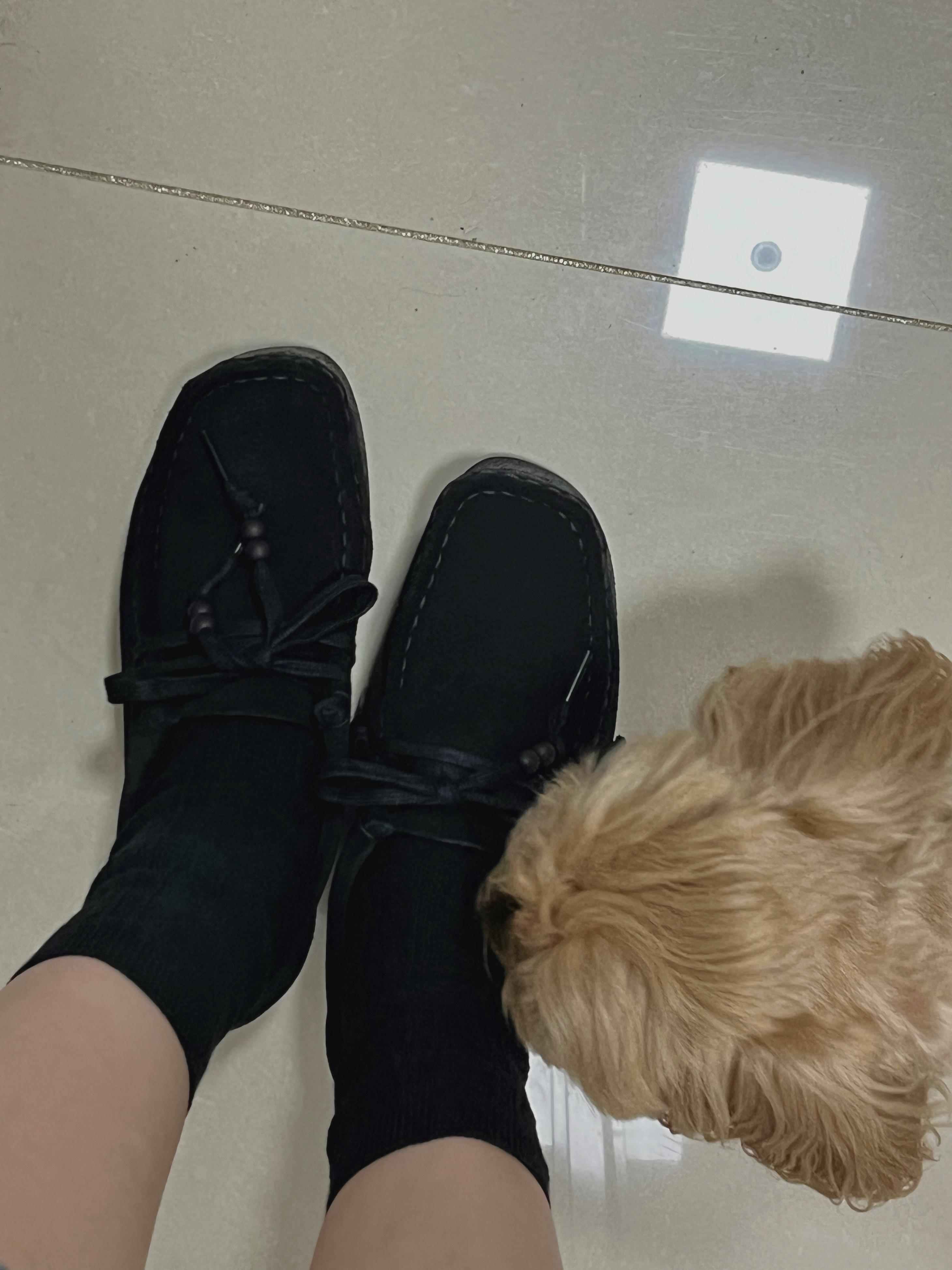 (W) Clarks Wallacraft Bee Black Suede, Clarks Wallabee Black Suede 착용 스타일 - 3