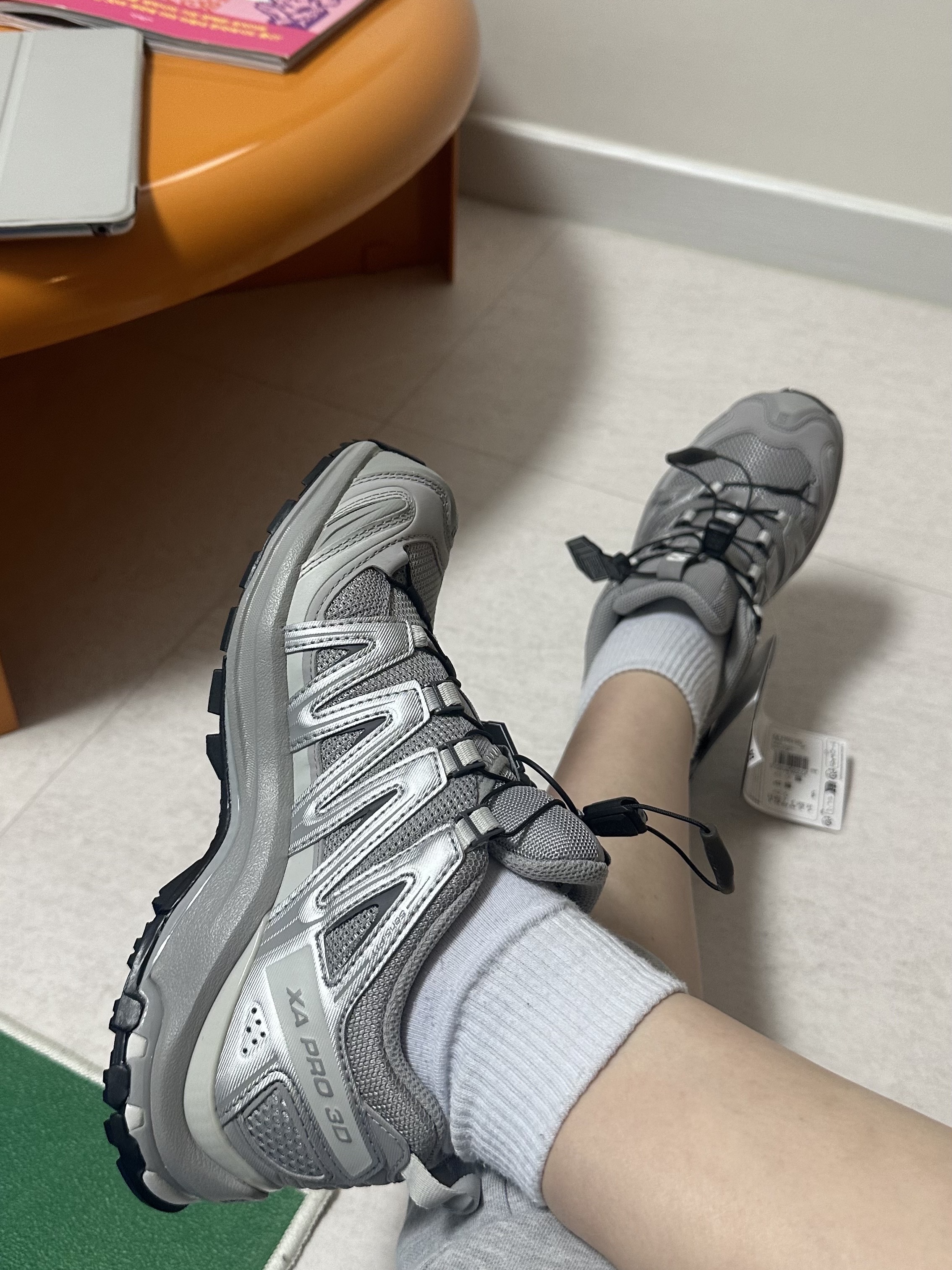 Salomon XA Pro 3D Alloy Silver 착용 스타일 - 1