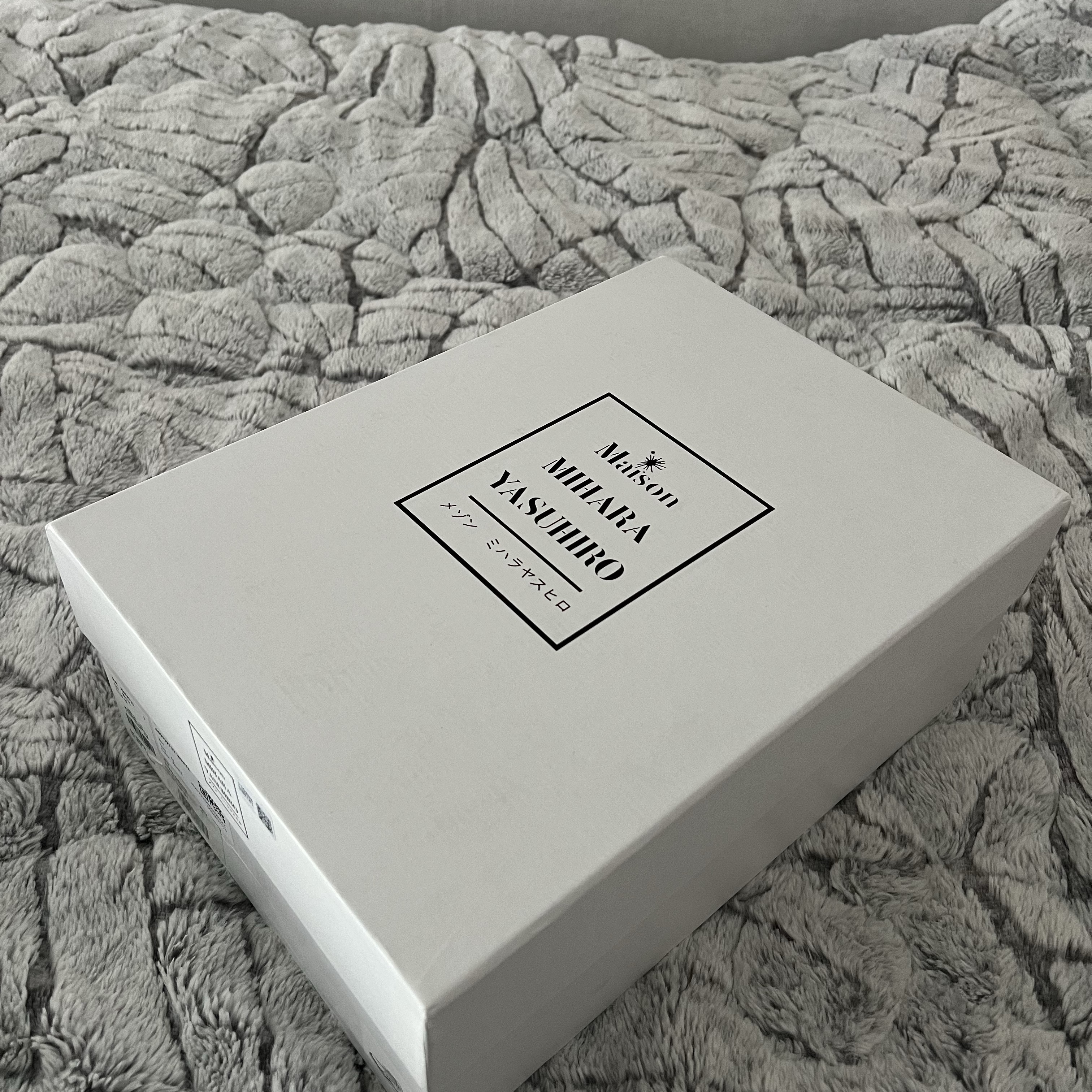 Maison Mihara Yasuhiro Peterson VL OG Sole Canvas Low-top Sneakers White, IAB Studio Socks White (5 Pack) 착용 스타일 - 1