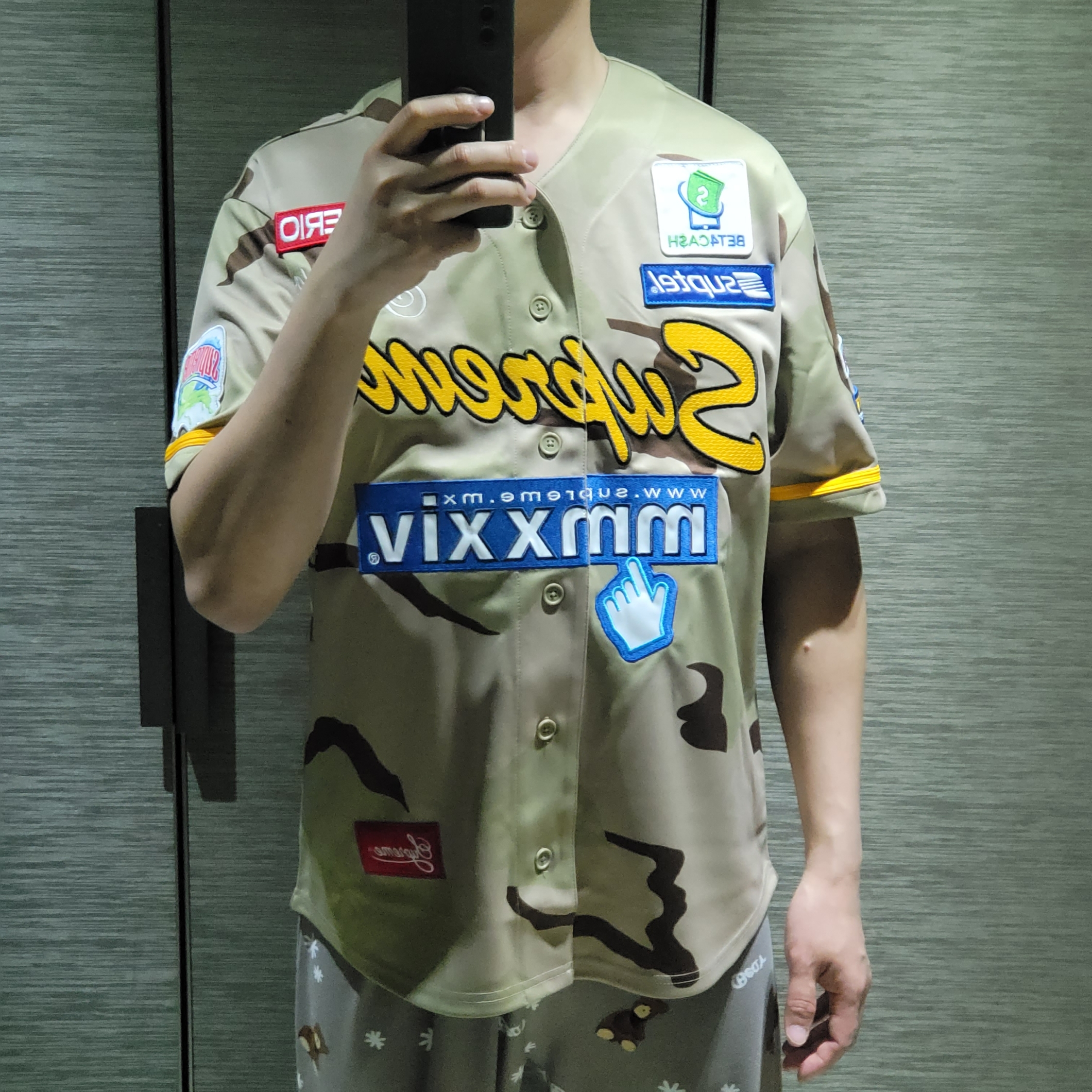 Supreme Chosen One Baseball Jersey Desert Camo - 24SS 착용 스타일 - 1