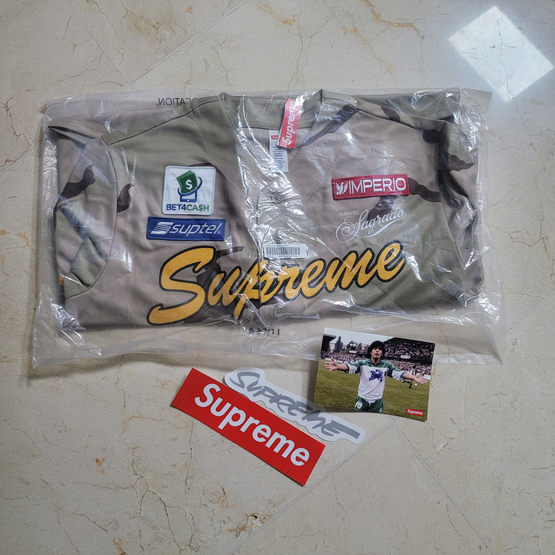 Supreme Chosen One Baseball Jersey Desert Camo - 24SS 착용 스타일 - 2