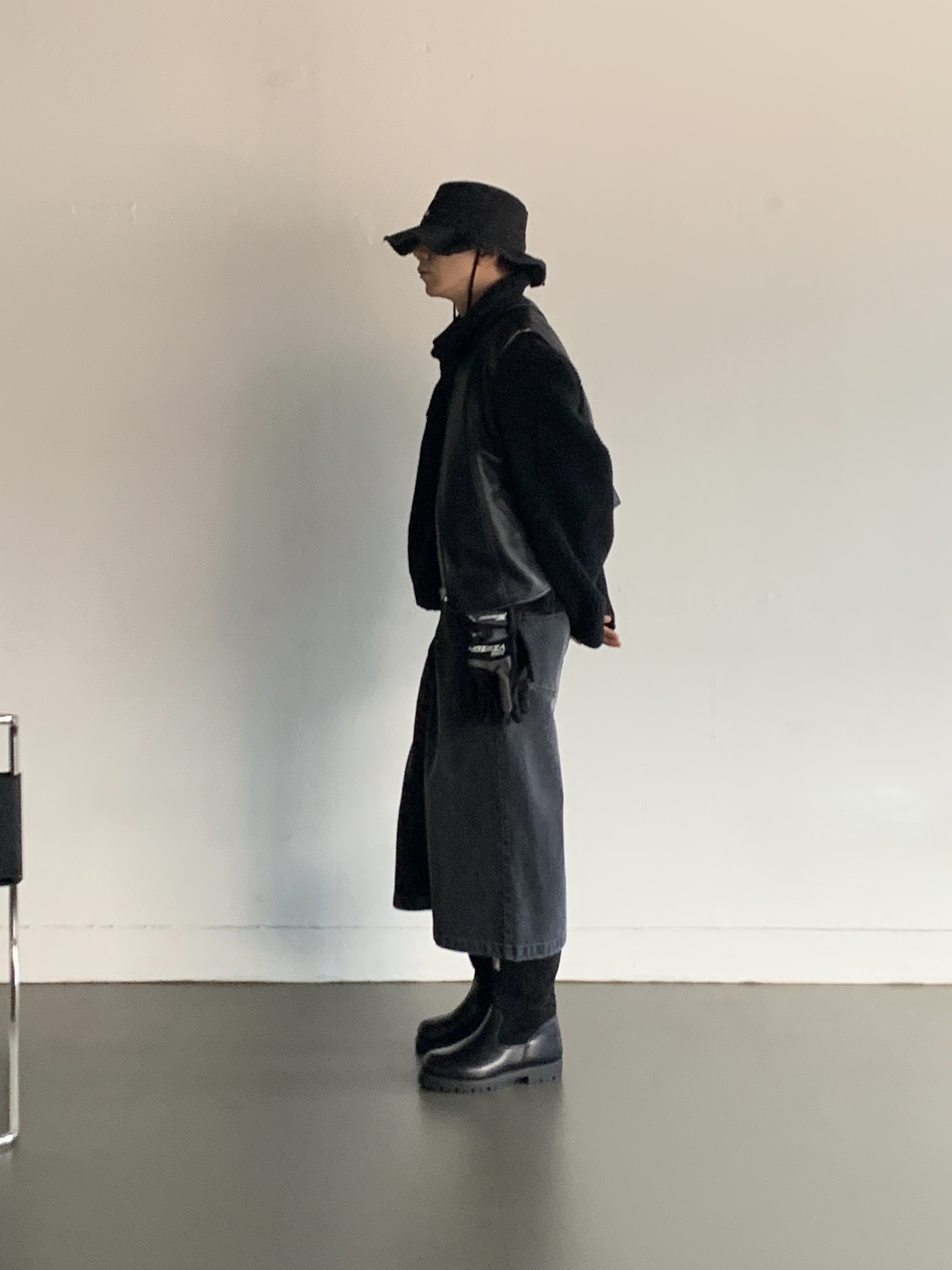Stussy x Our Legacy Work Shop Runner Fleece Pullover Black, Our Legacy x Stussy Work Shop Work Boot Black Leather 착용 스타일 - 5