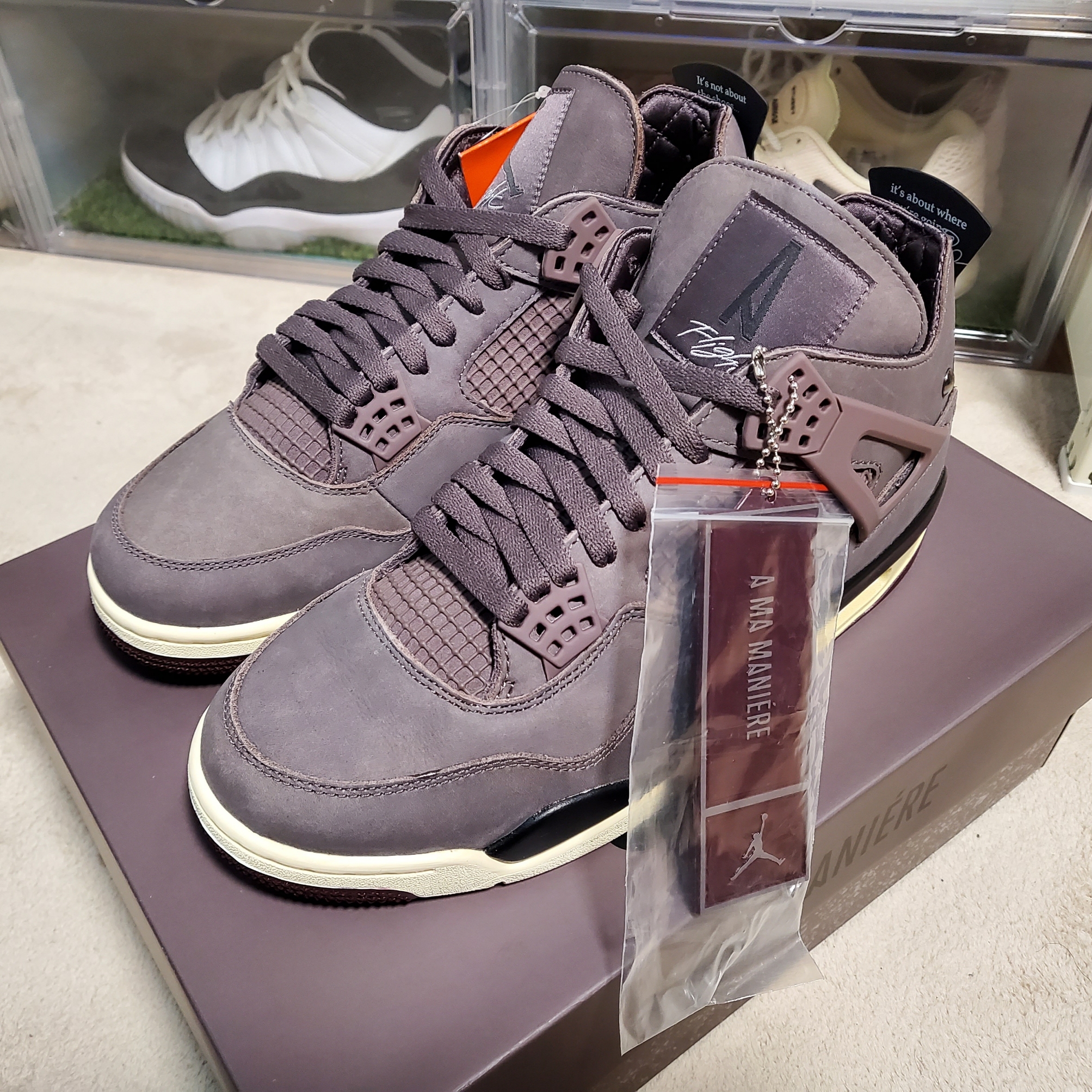 Jordan 4 x A Ma Maniere Retro Violet Ore 착용 스타일