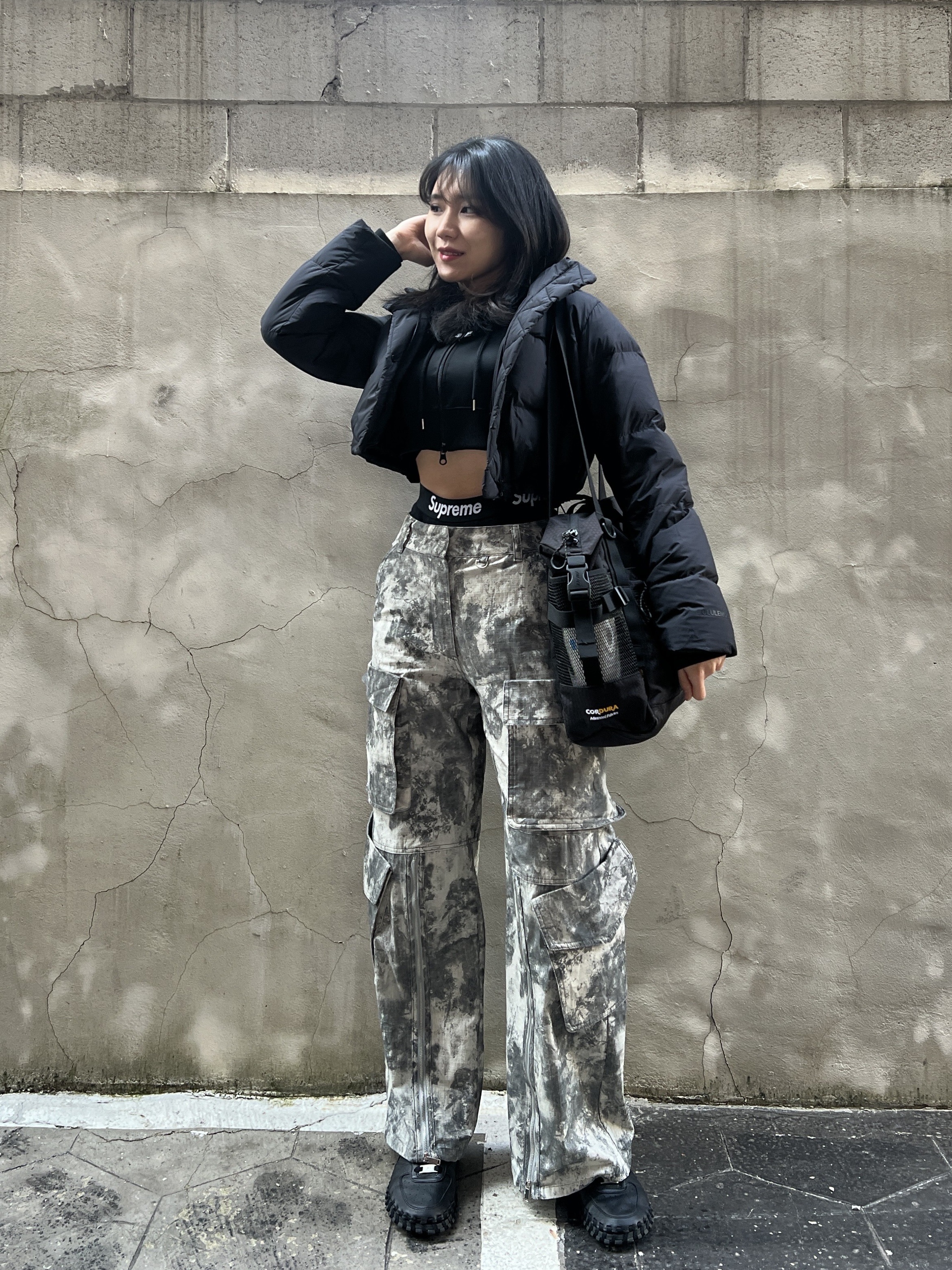 Palace Cordura Eco Hex Ripstop Shoulder Bag Black - 23FW, Nike x Jacquemus J Force 1 Low LX SP Black 착용 스타일 - 1