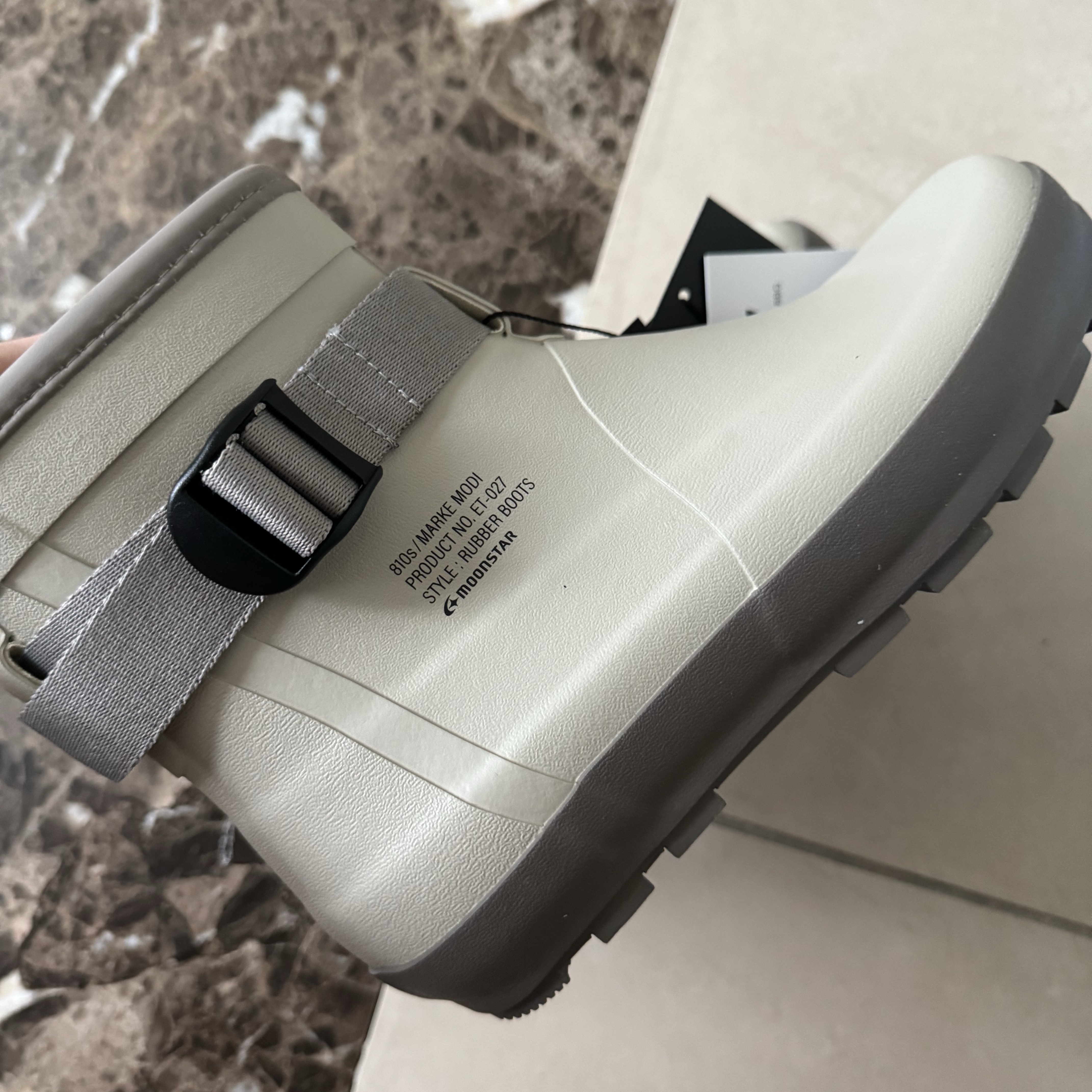 [KREAM 단독] Moonstar 810s ET027 Marke Modi Beige 착용 스타일