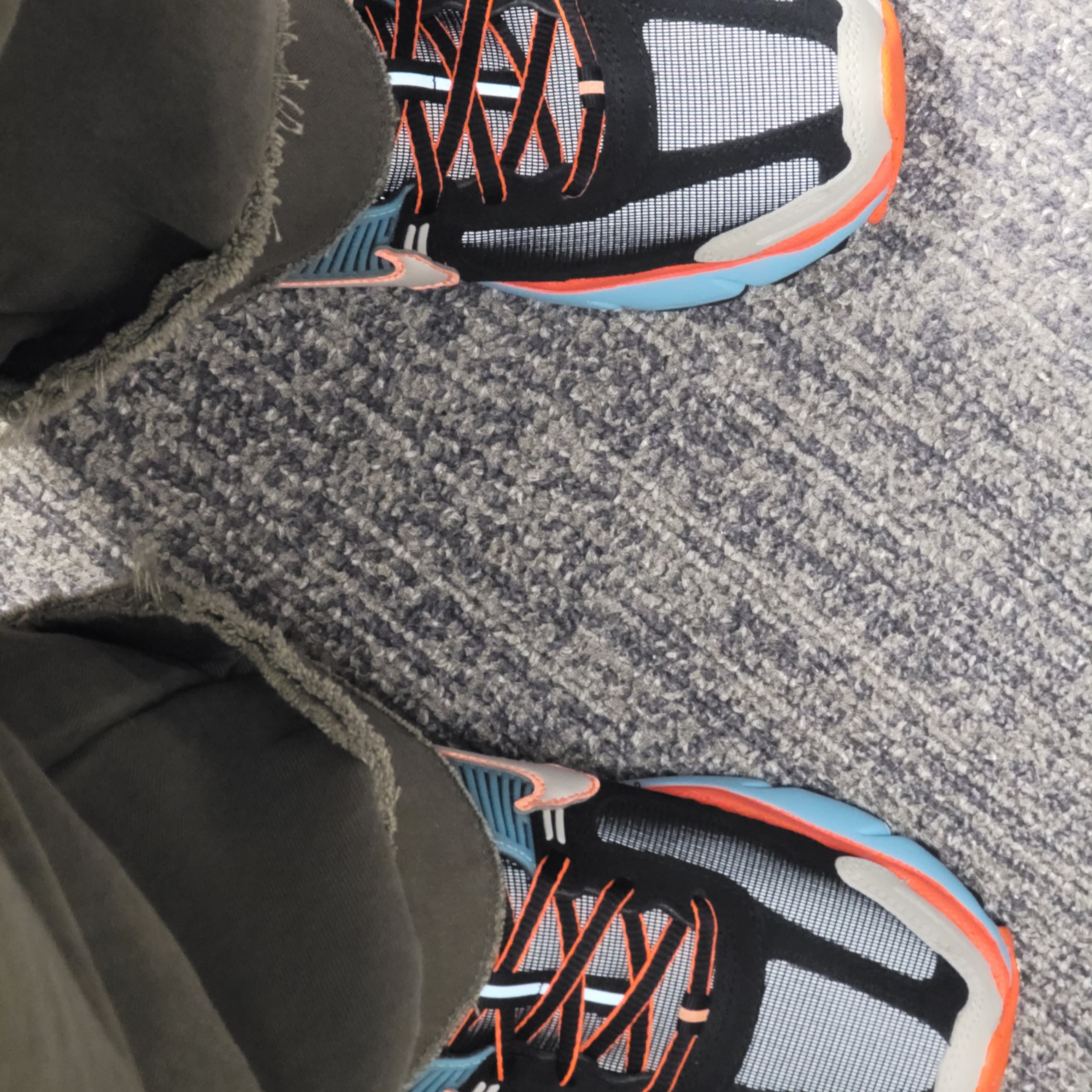 (W) Nike Zoom Vomero 5 Black Blue Gaze 착용 스타일 - 3