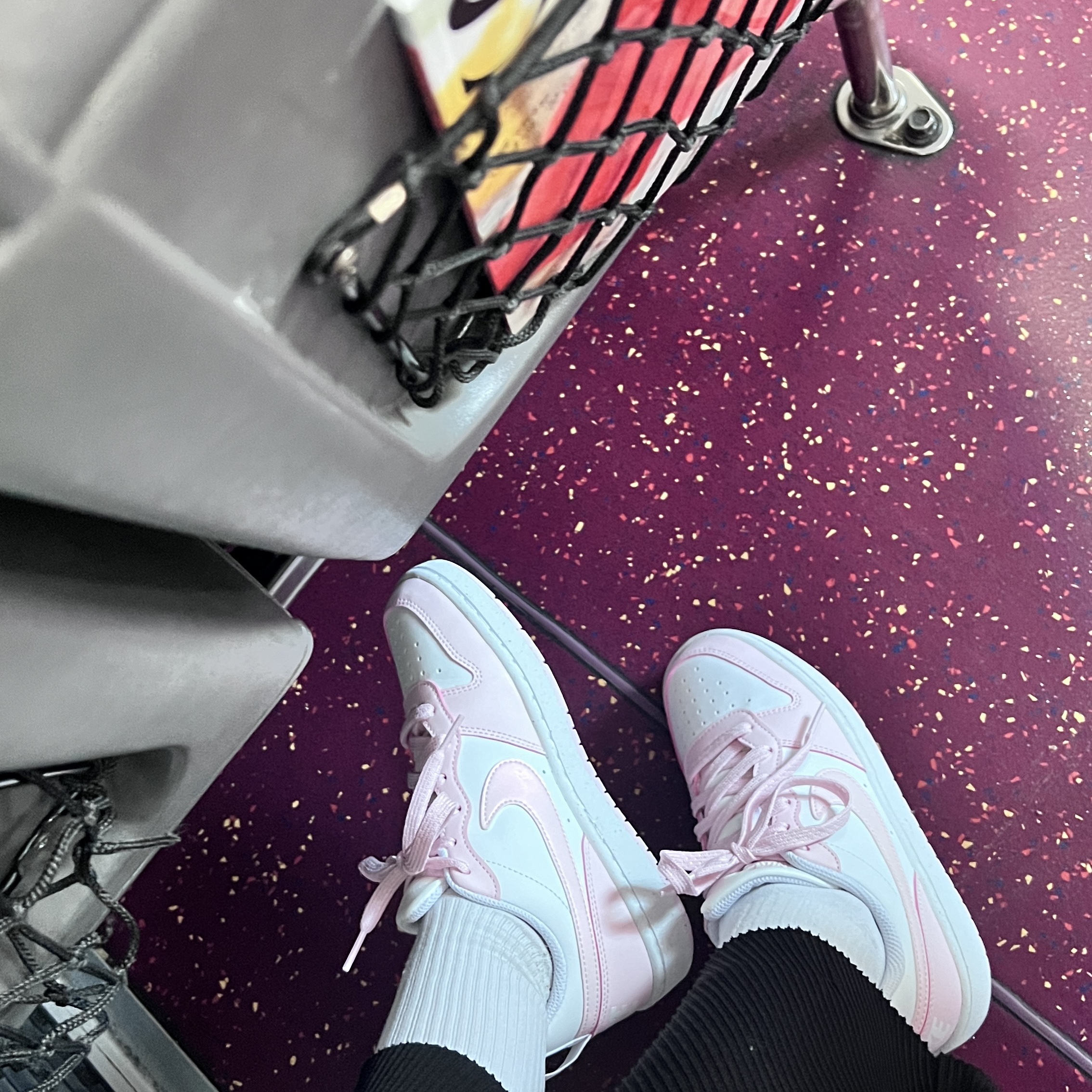 (GS) Nike Court Borough Low Recraft White Pink Foam 착용 스타일