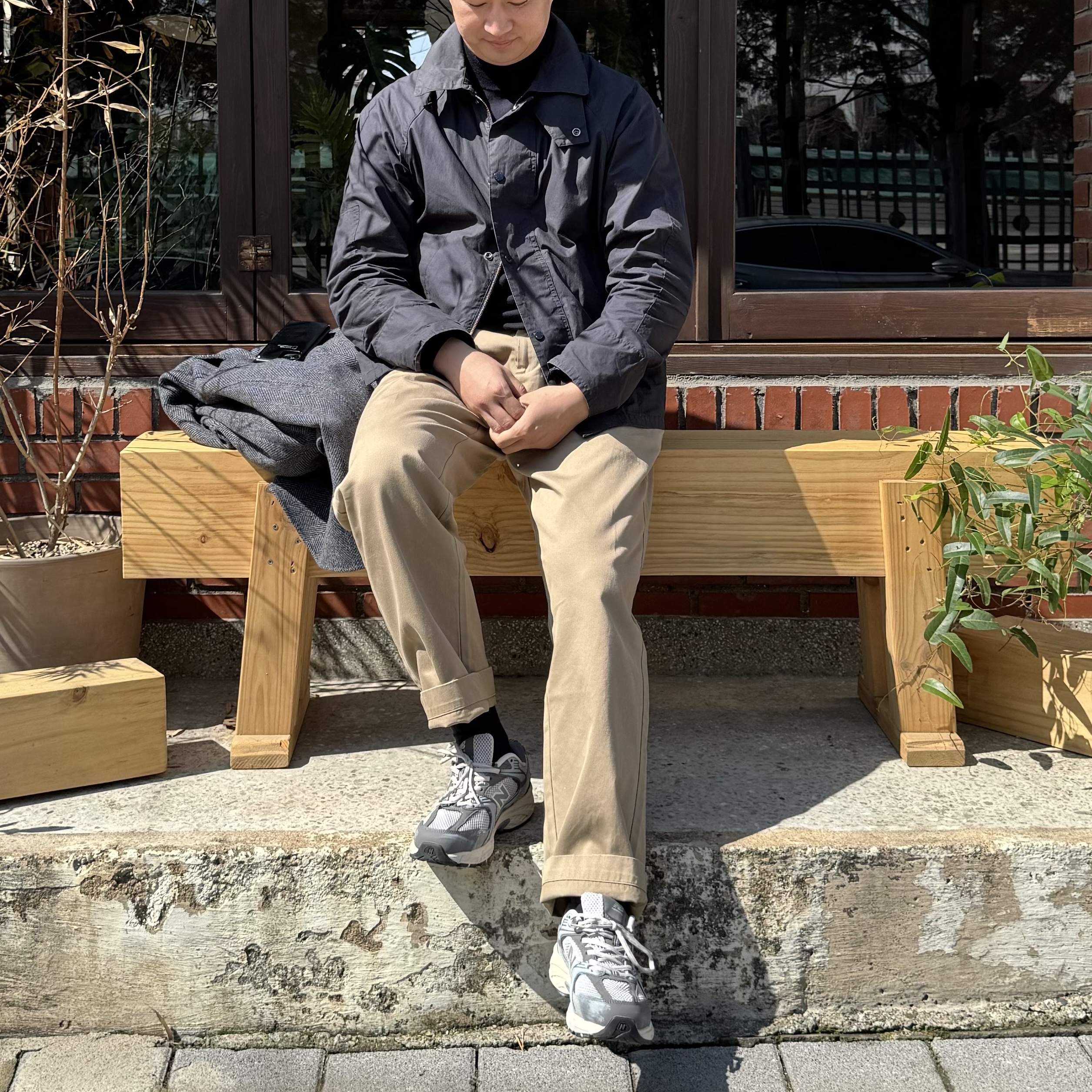 Barbour Beaufort Wax Jacket Sage, [KREAM 단독] Polo Ralph Lauren for KREAM String Sweatpant Grey 착용 스타일 - 2