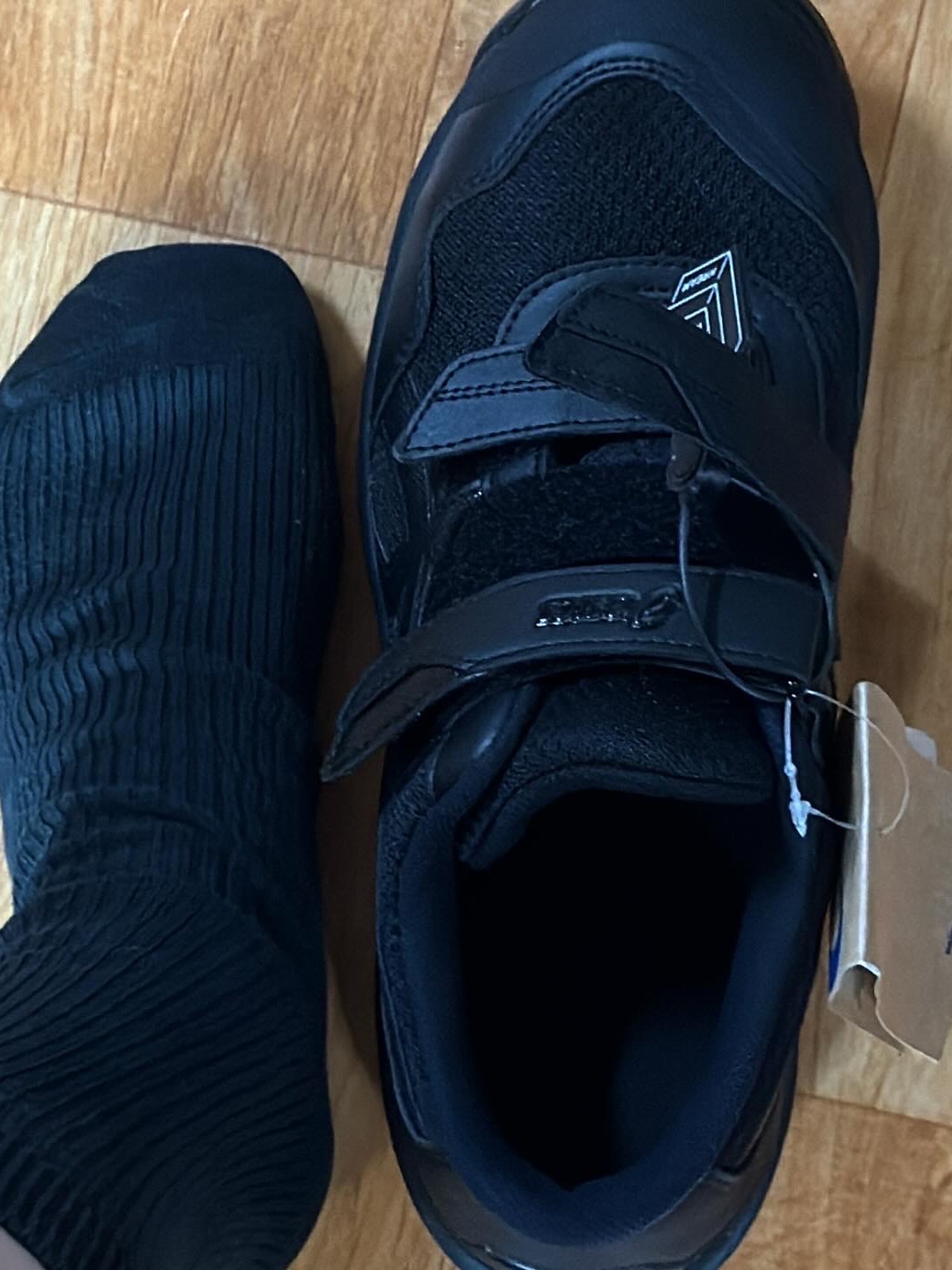 Asics Winjob CP215 Black 착용 스타일 - 5