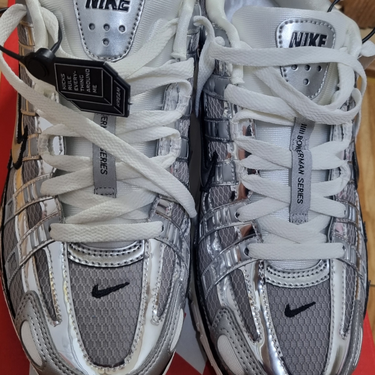 Nike P-6000 Metallic Silver 착용 스타일 - 2