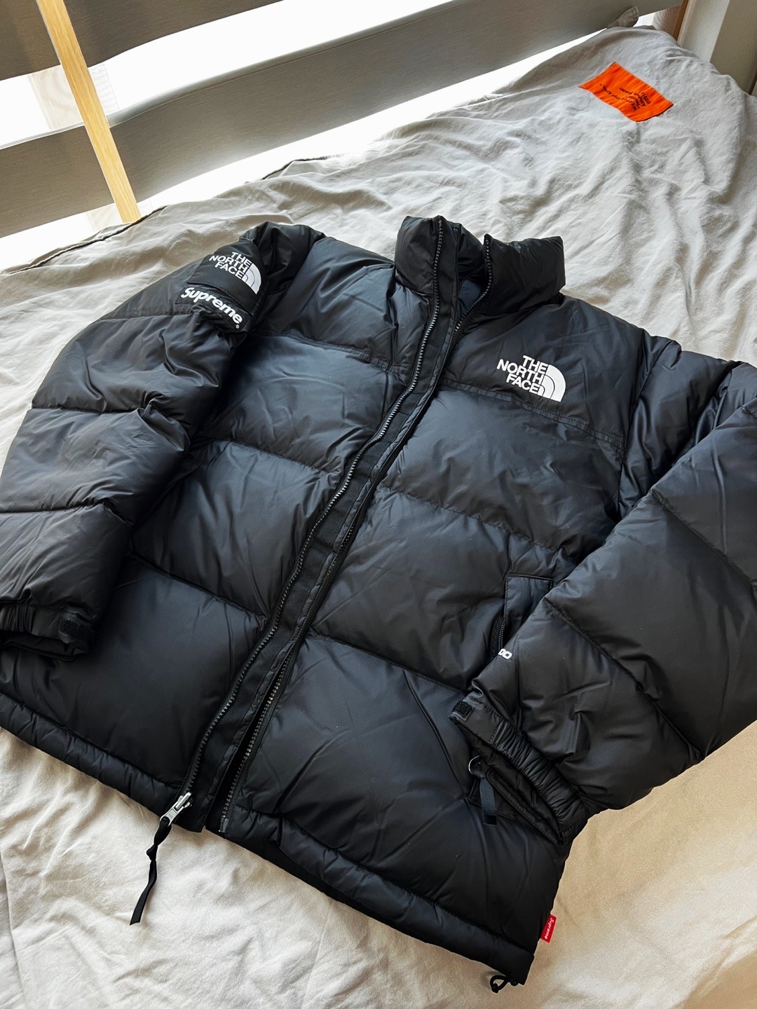 Supreme x The North Face Split Nuptse Jacket Black - 24SS 착용 스타일