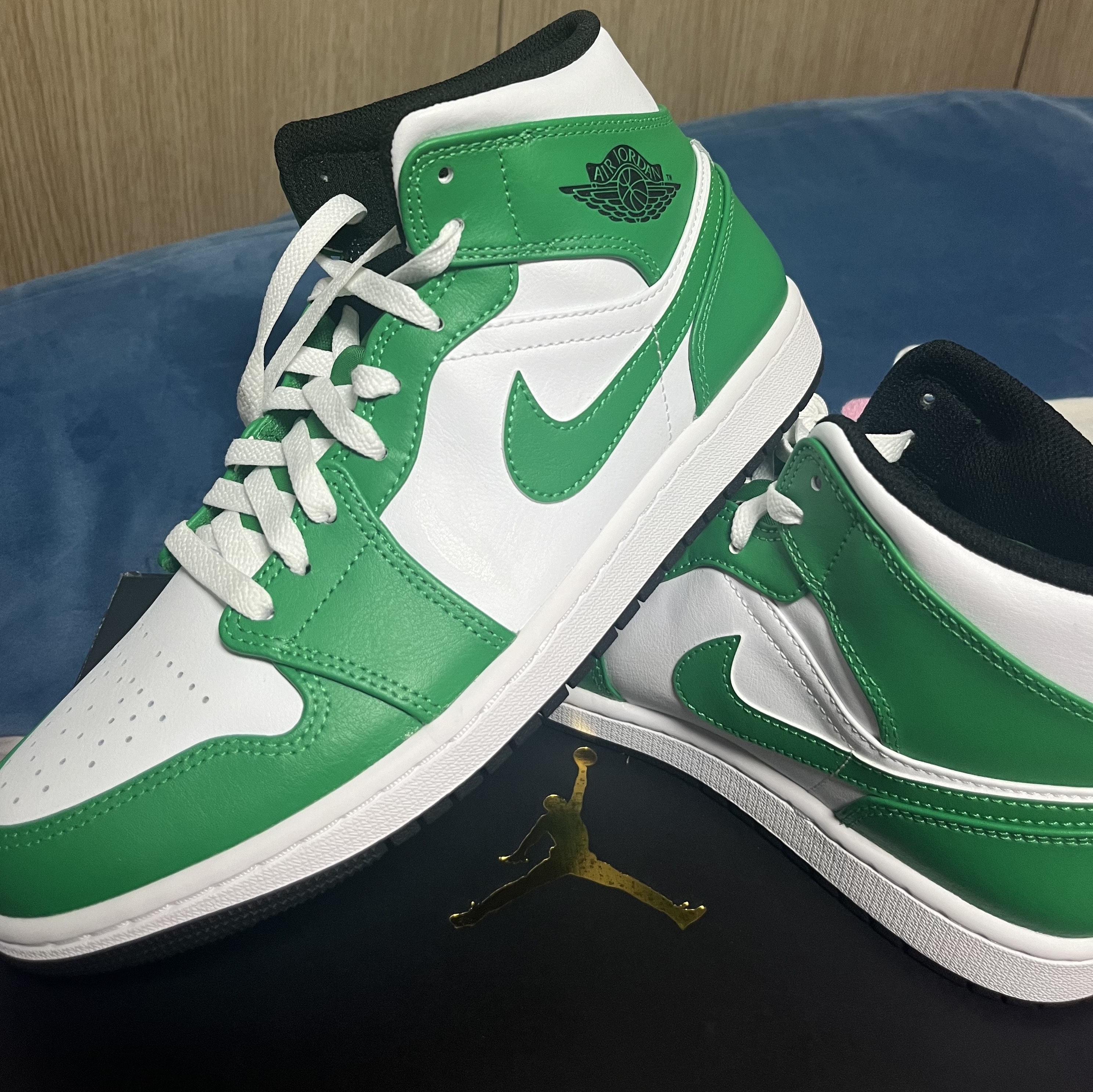 Jordan 1 Mid Lucky Green 착용 스타일