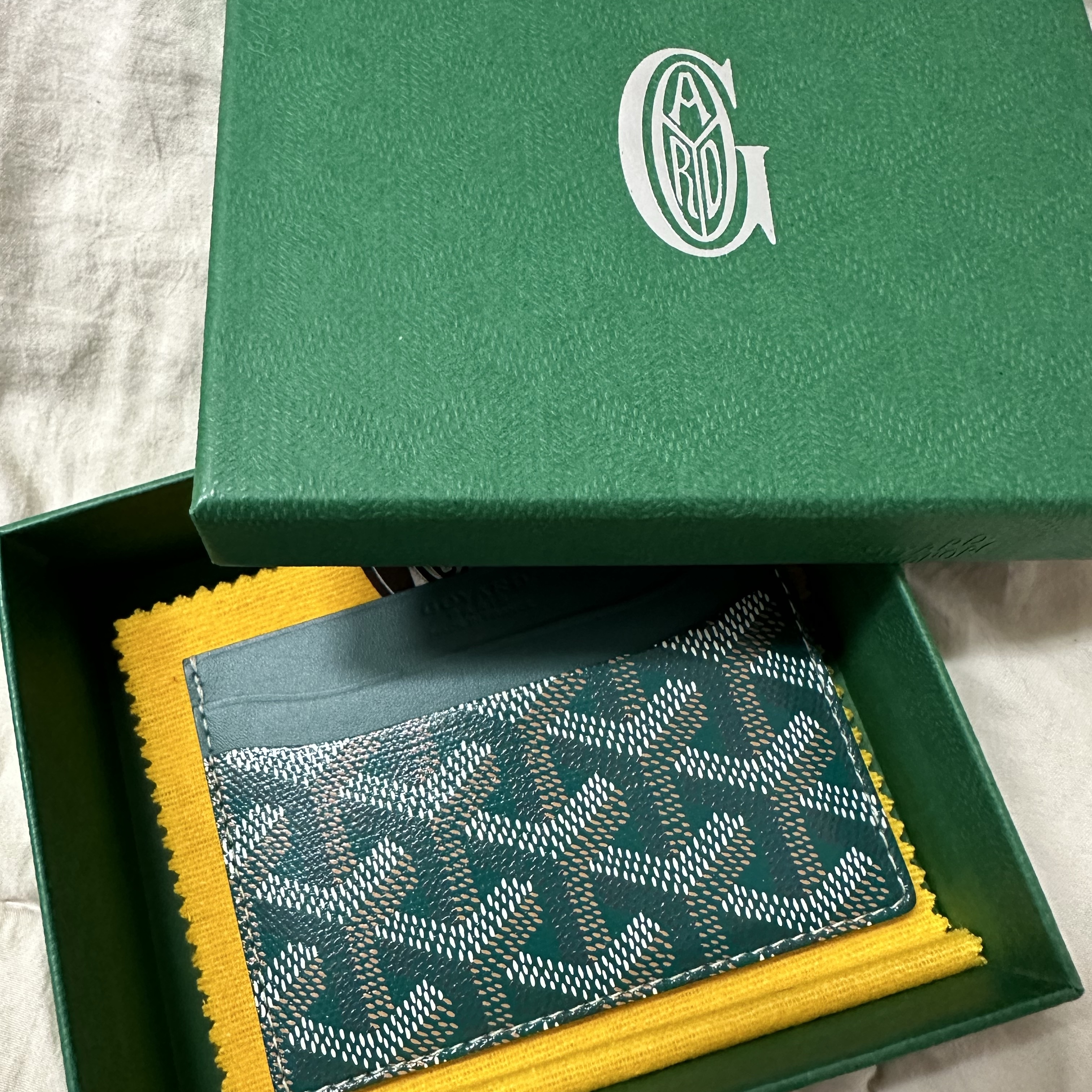 Goyard Saint Sulpice Card Holder Green 착용 스타일