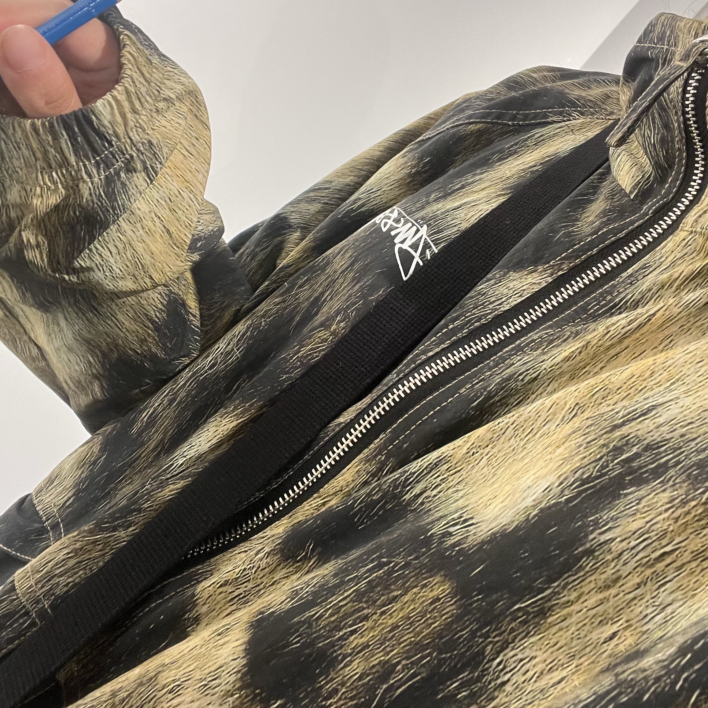 Stussy Beach Shell Wrinkled Nylon Jacket Magenta, Stussy Wave Dye Beach Shell Jacket Bone 착용 스타일 - 6