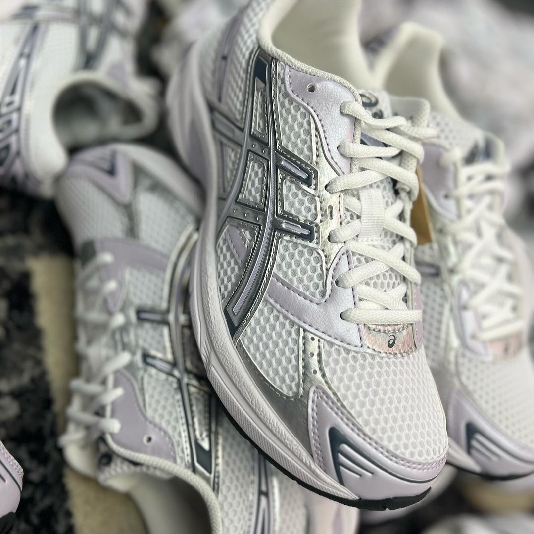 (W) Asics Gel-1130 White Faded Ash Rock 착용 스타일 - 2