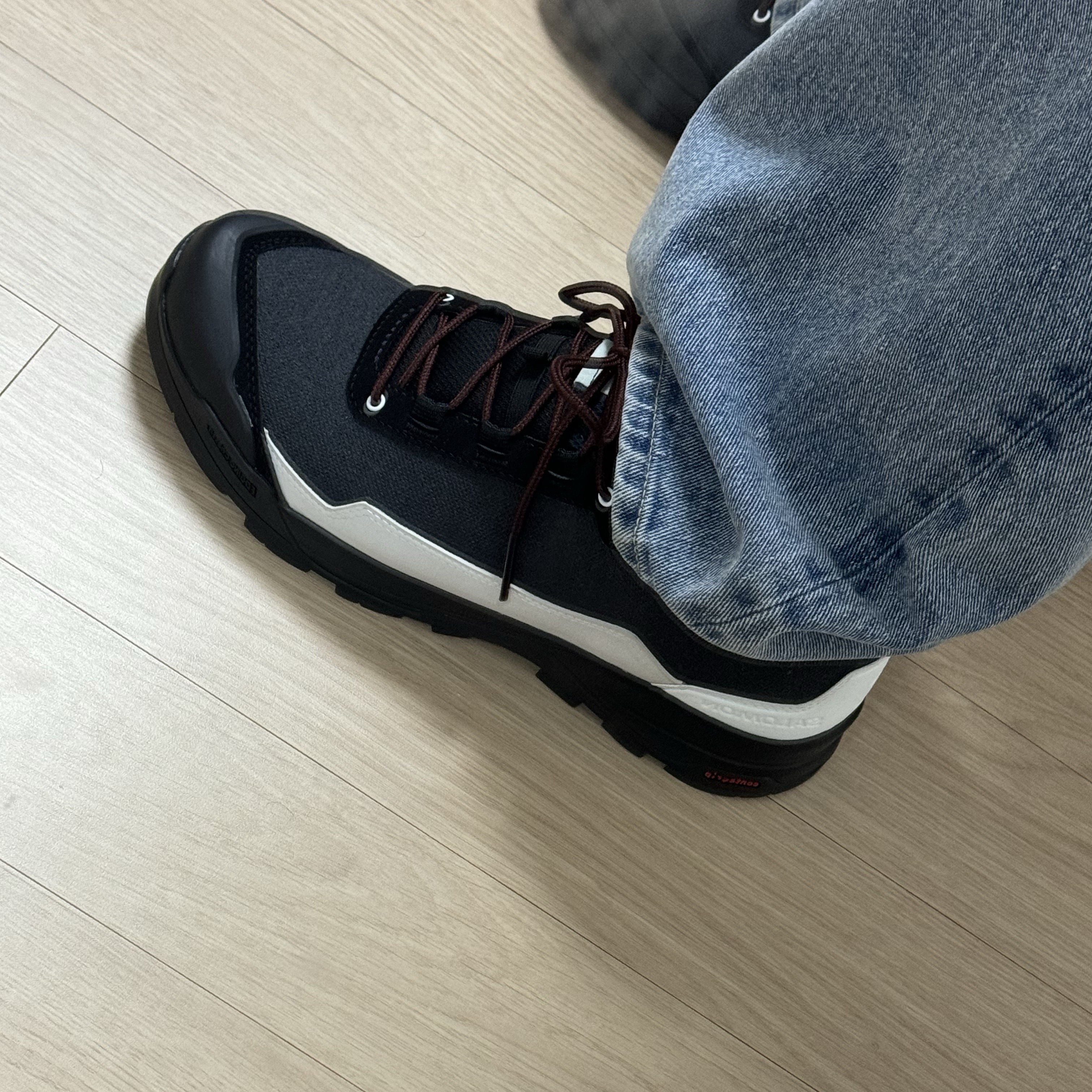 Salomon x GR10K X-Alp Esill Black Metal 착용 스타일 - 2