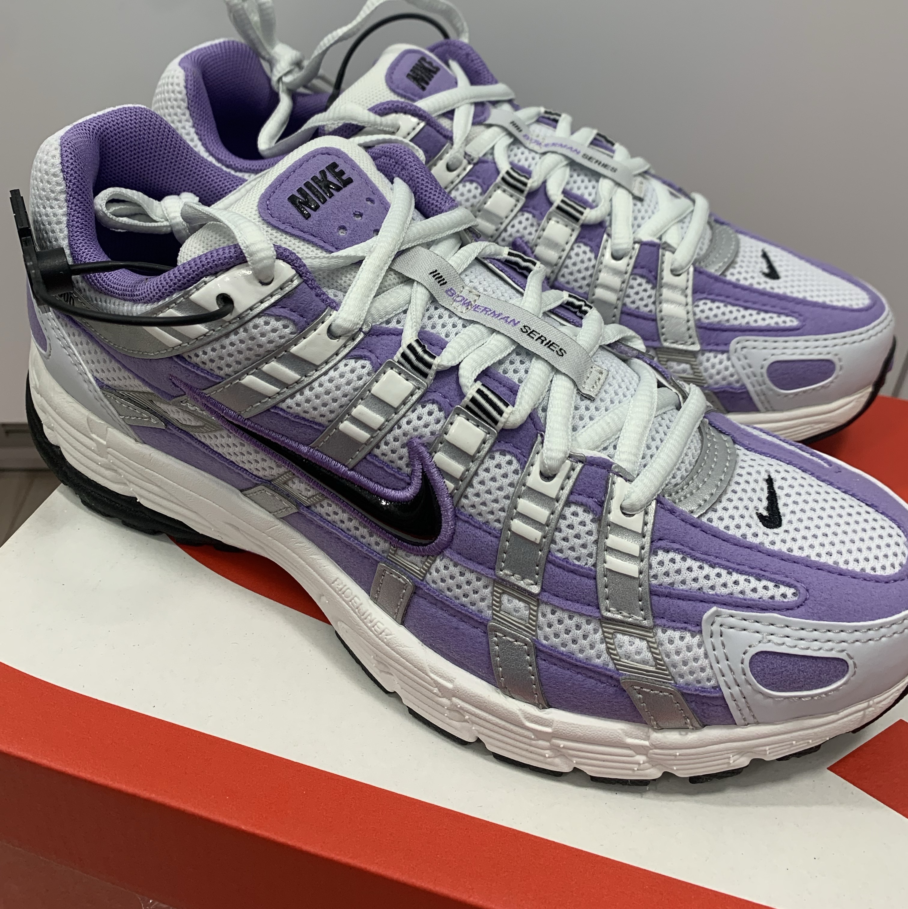 (W) Nike P-6000 Space Purple Black 착용 스타일 - 2
