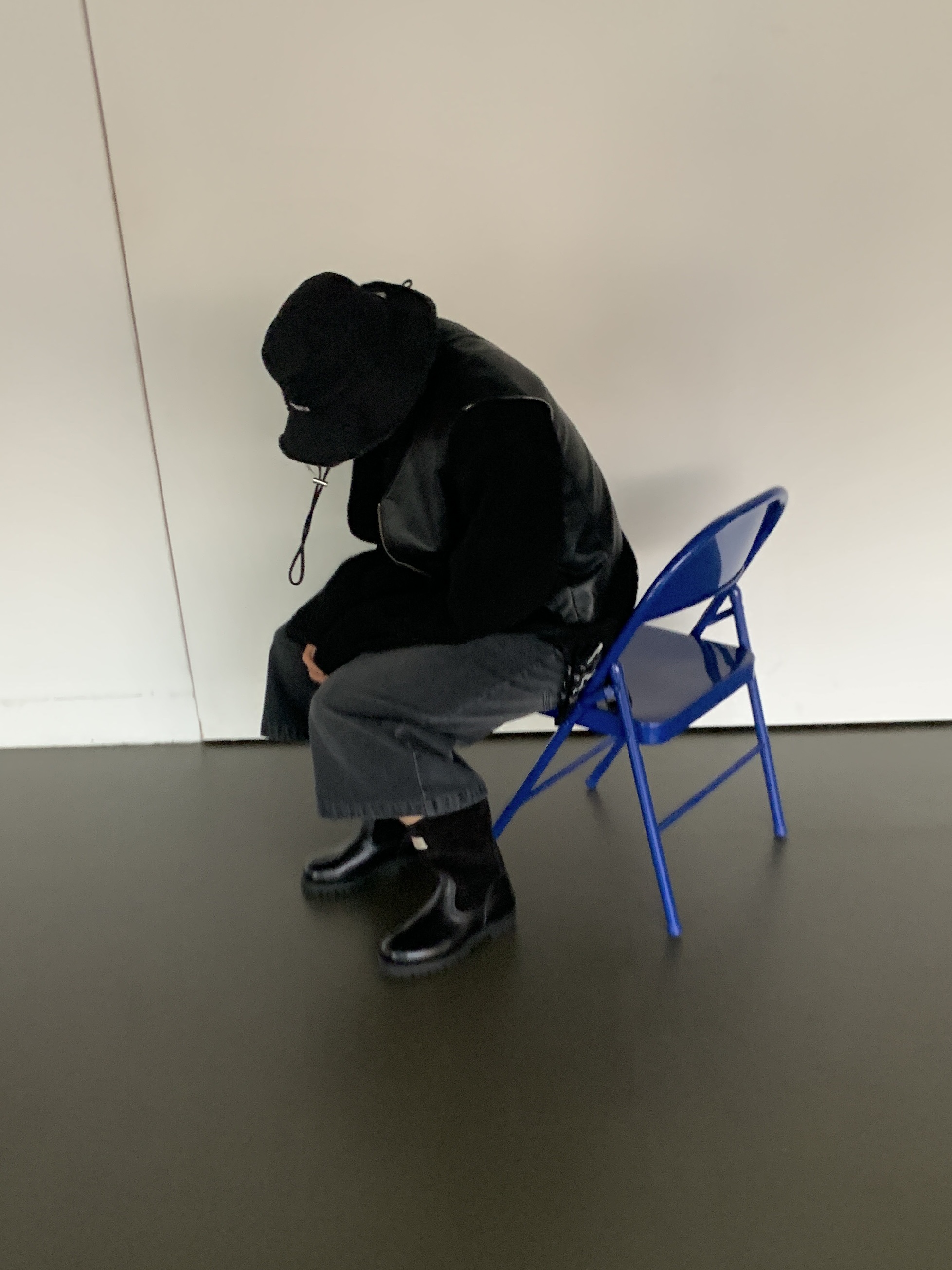 Stussy x Our Legacy Work Shop Runner Fleece Pullover Black, Our Legacy x Stussy Work Shop Work Boot Black Leather 착용 스타일 - 7