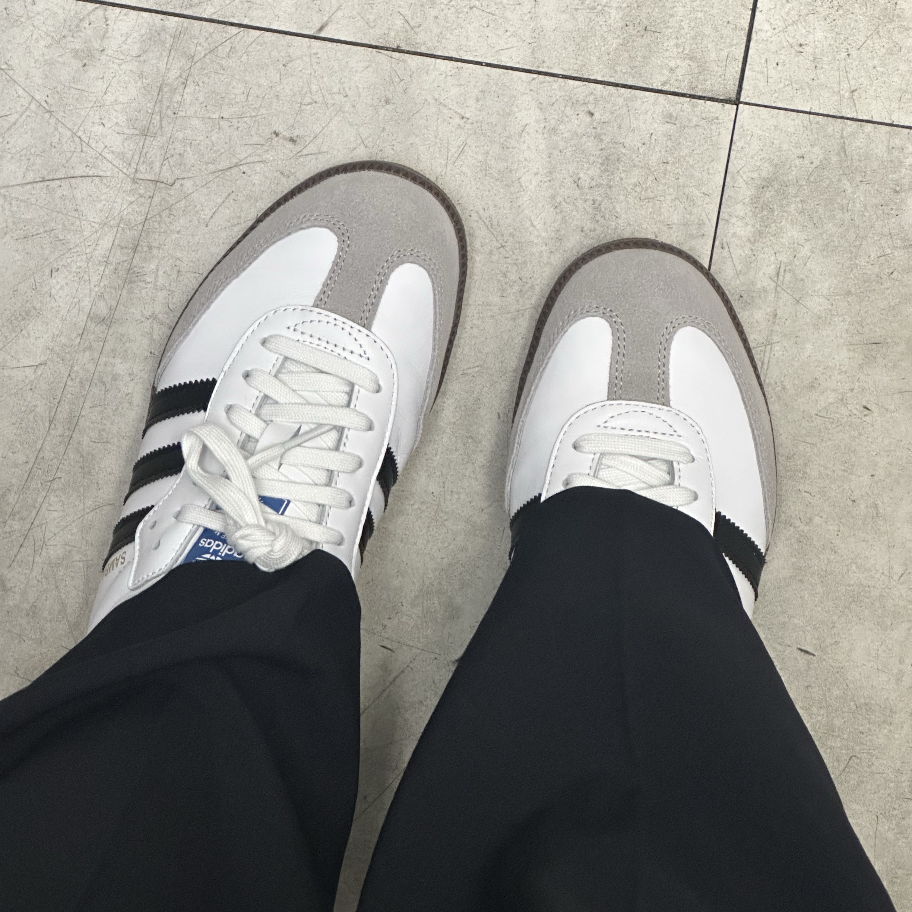 Adidas Samba OG Cloud White 착용 스타일