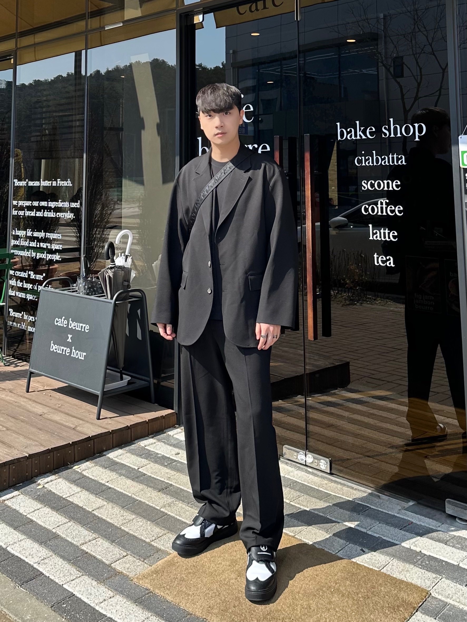 Nike x Peaceminusone Kwondo1 Black and White 착용 스타일 - 1