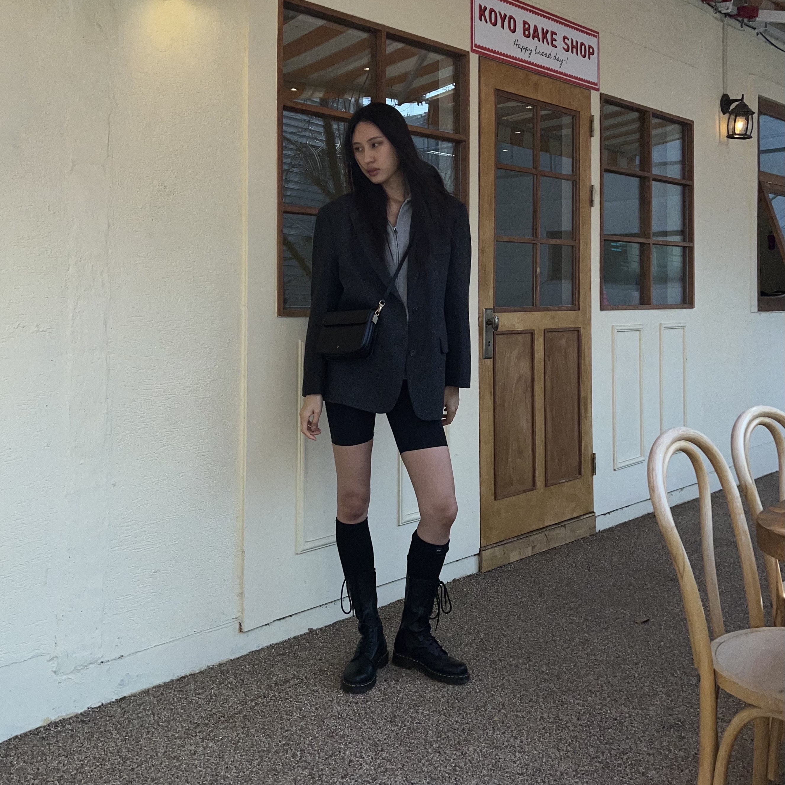 (W) Dr. Martens 1B99 Boots Black 착용 스타일 - 4