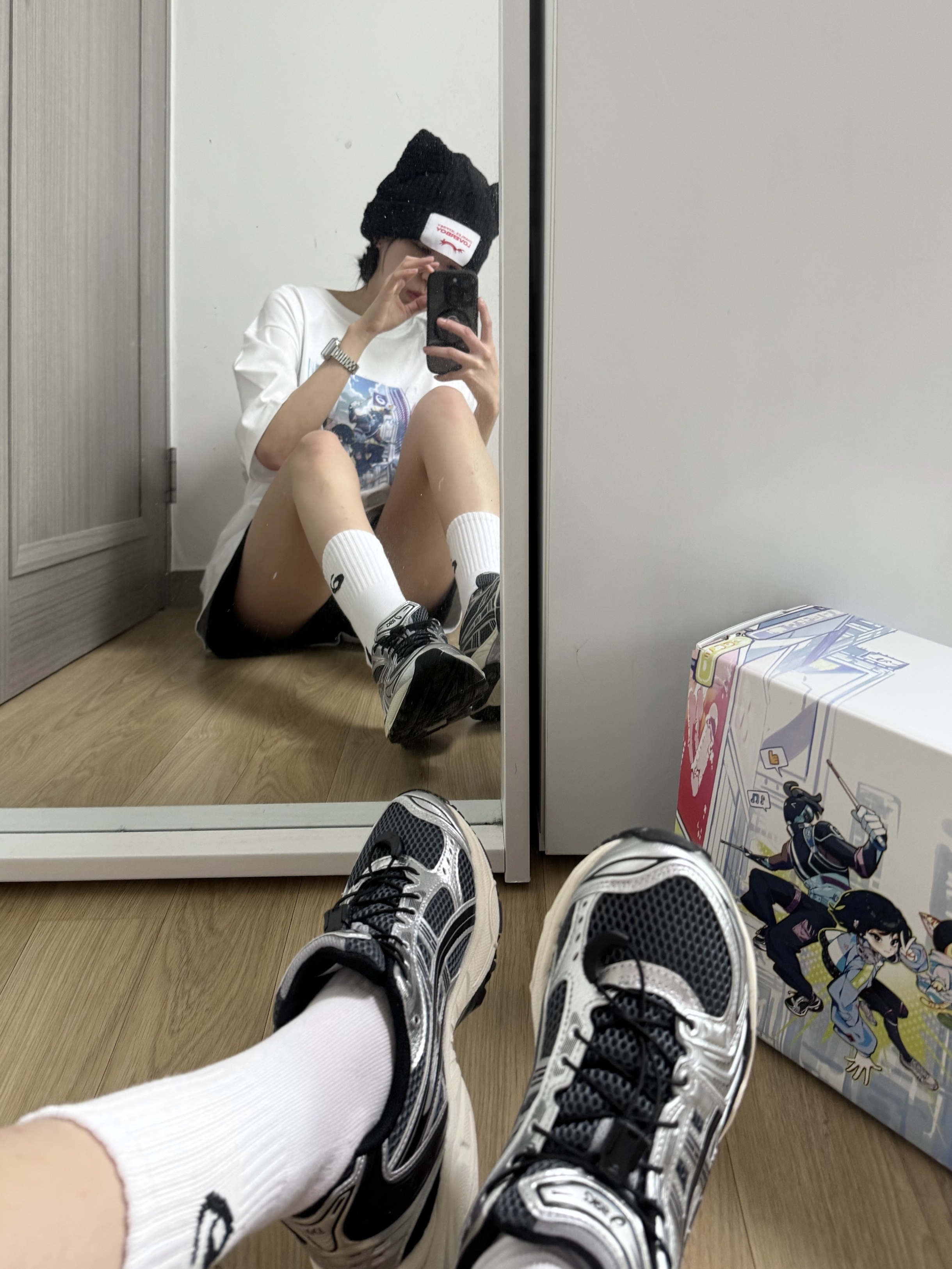 Asics Unlimited Gel-Kayano 14 Carrier Grey Black, Charles Jeffrey Loverboy Chunky Ears Beanie Black 착용 스타일 - 2