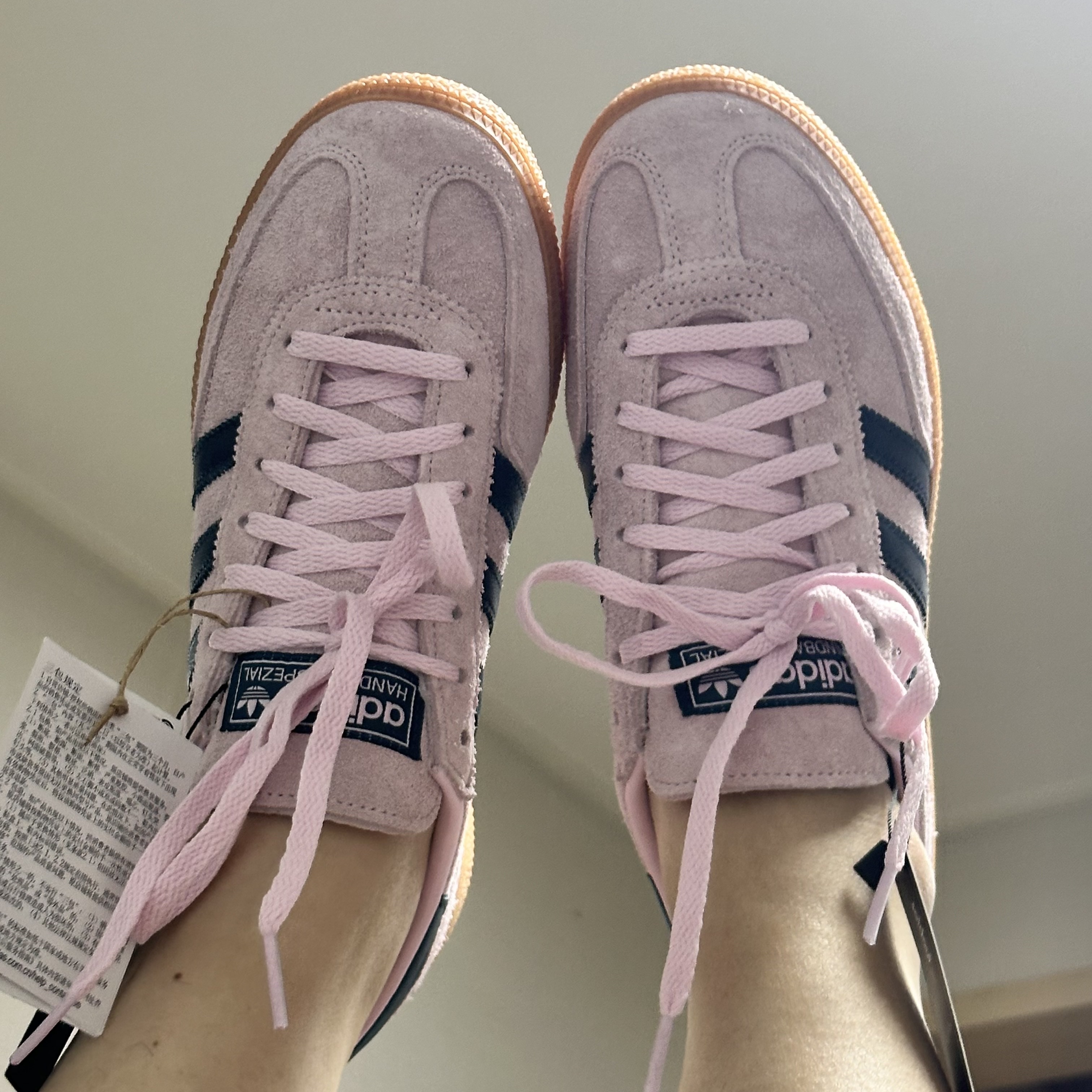 (W) Adidas Spezial Handball Clear Pink 착용 스타일