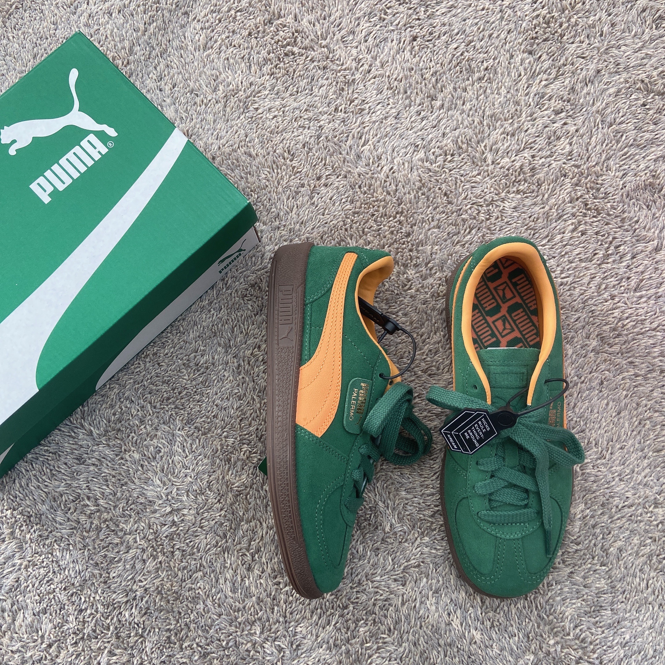 Puma Palermo Vine Clementine 착용 스타일