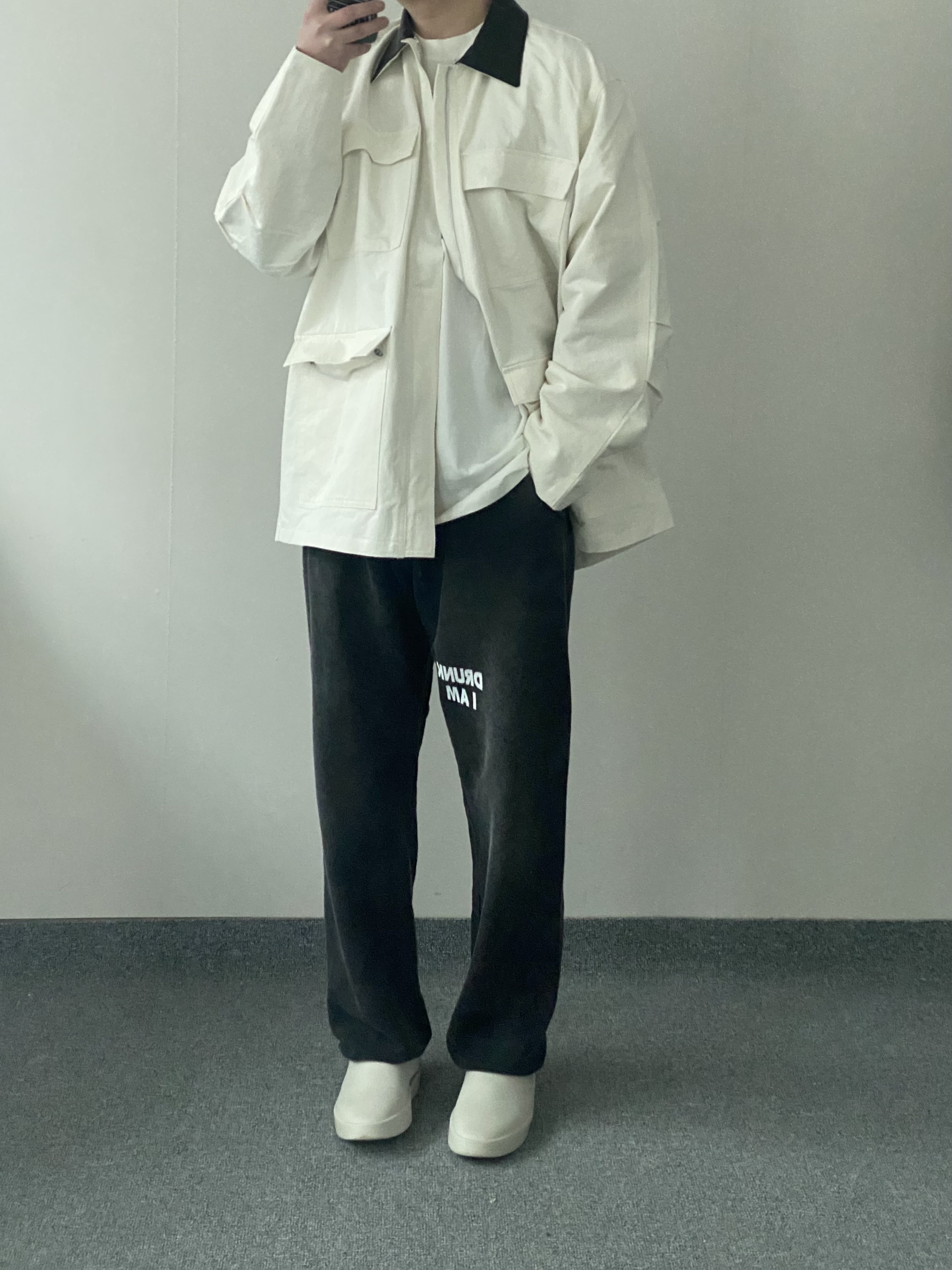 Fear of God The California Cement 착용 스타일