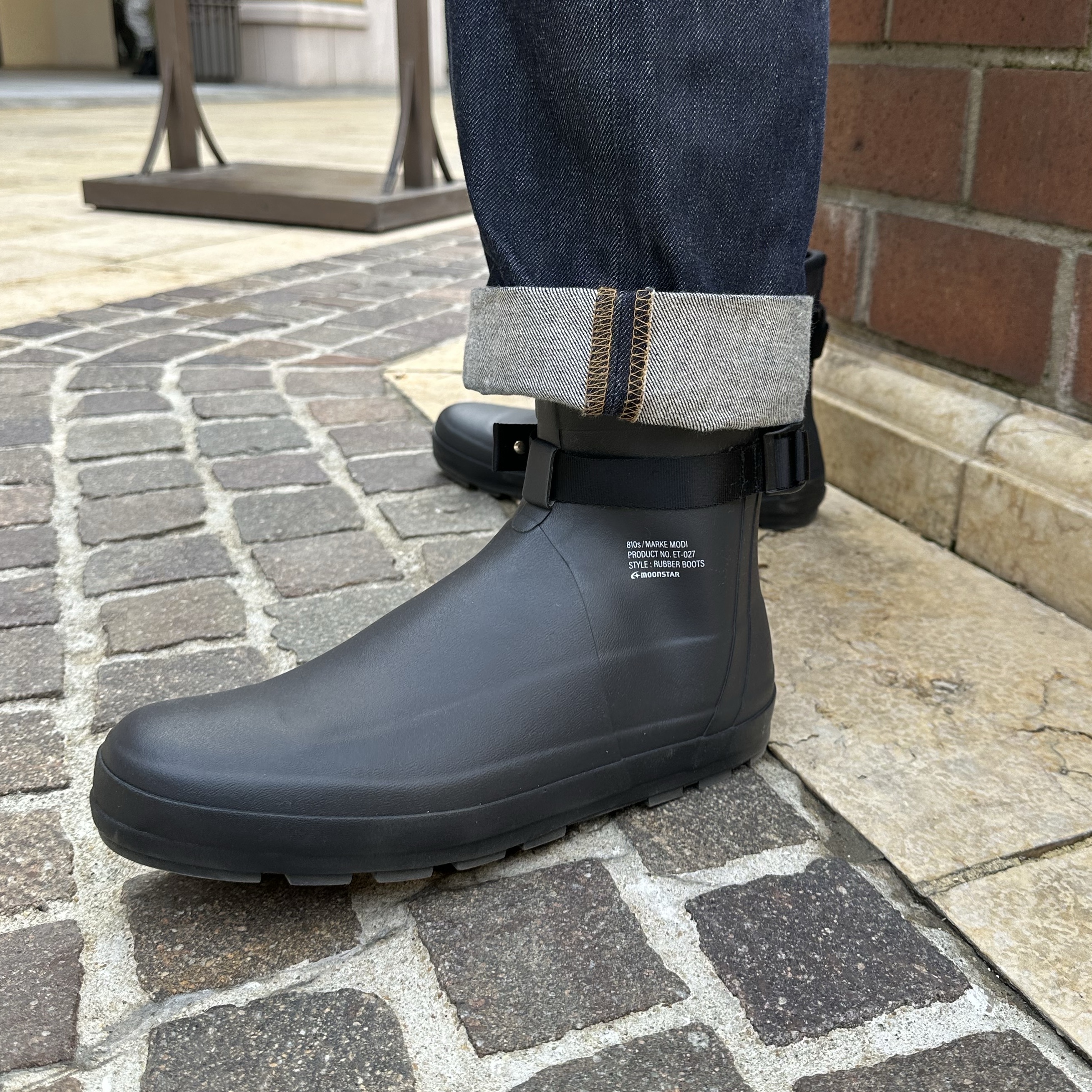 Moonstar 810s ET027 Marke Modi Charcoal 착용 스타일 - 3
