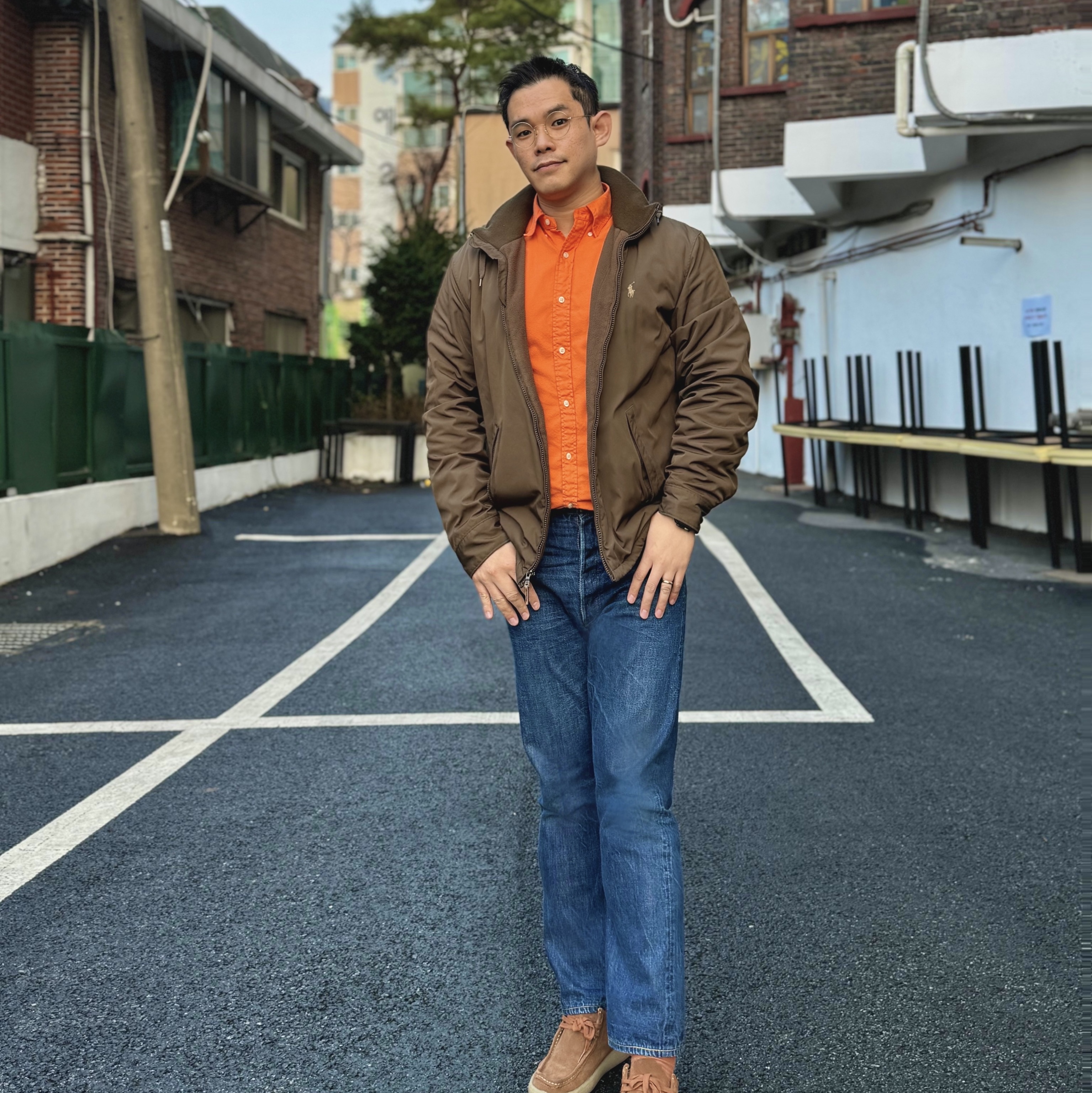 Warehouse & Co. Lot 2nd-Hand 1100 Pants Used Wash Medium Indigo, Clarks Wallabee Cola 착용 스타일 - 2