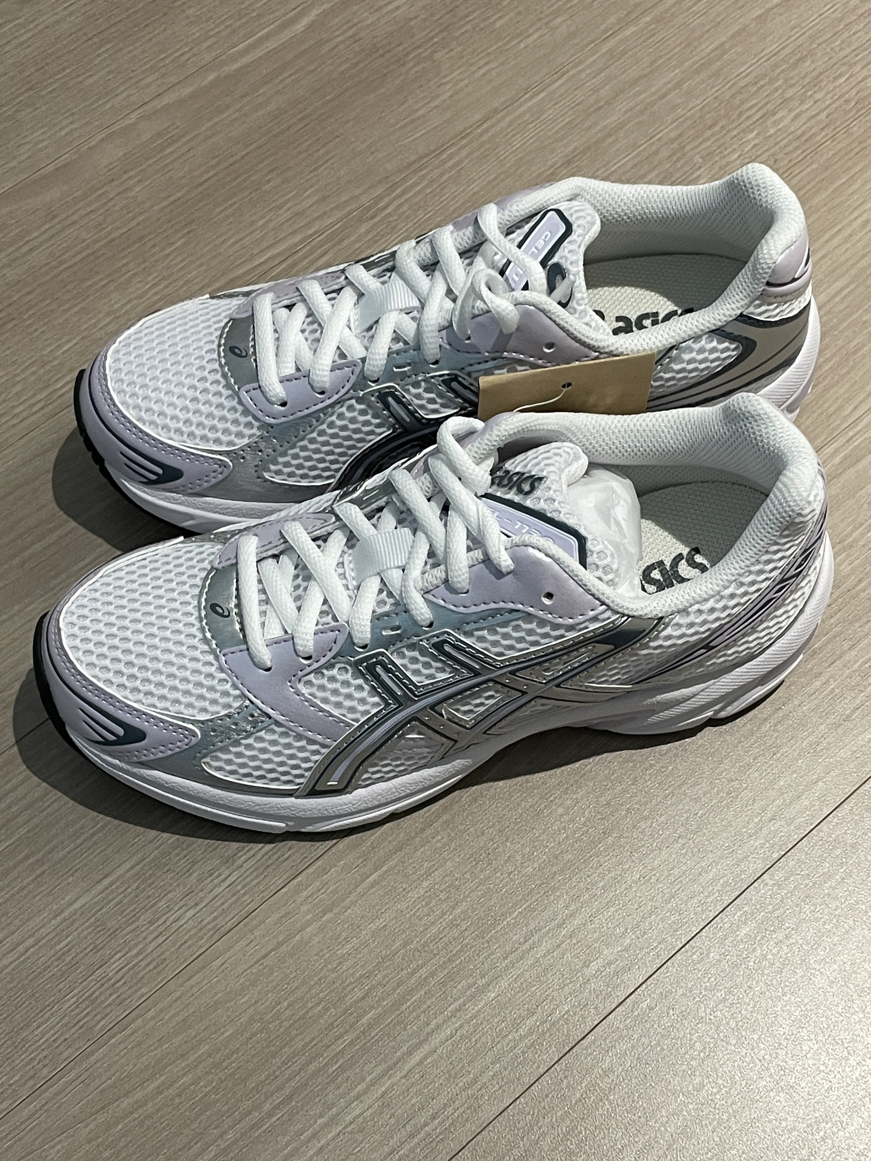 (W) Asics Gel-1130 White Faded Ash Rock 착용 스타일 - 2