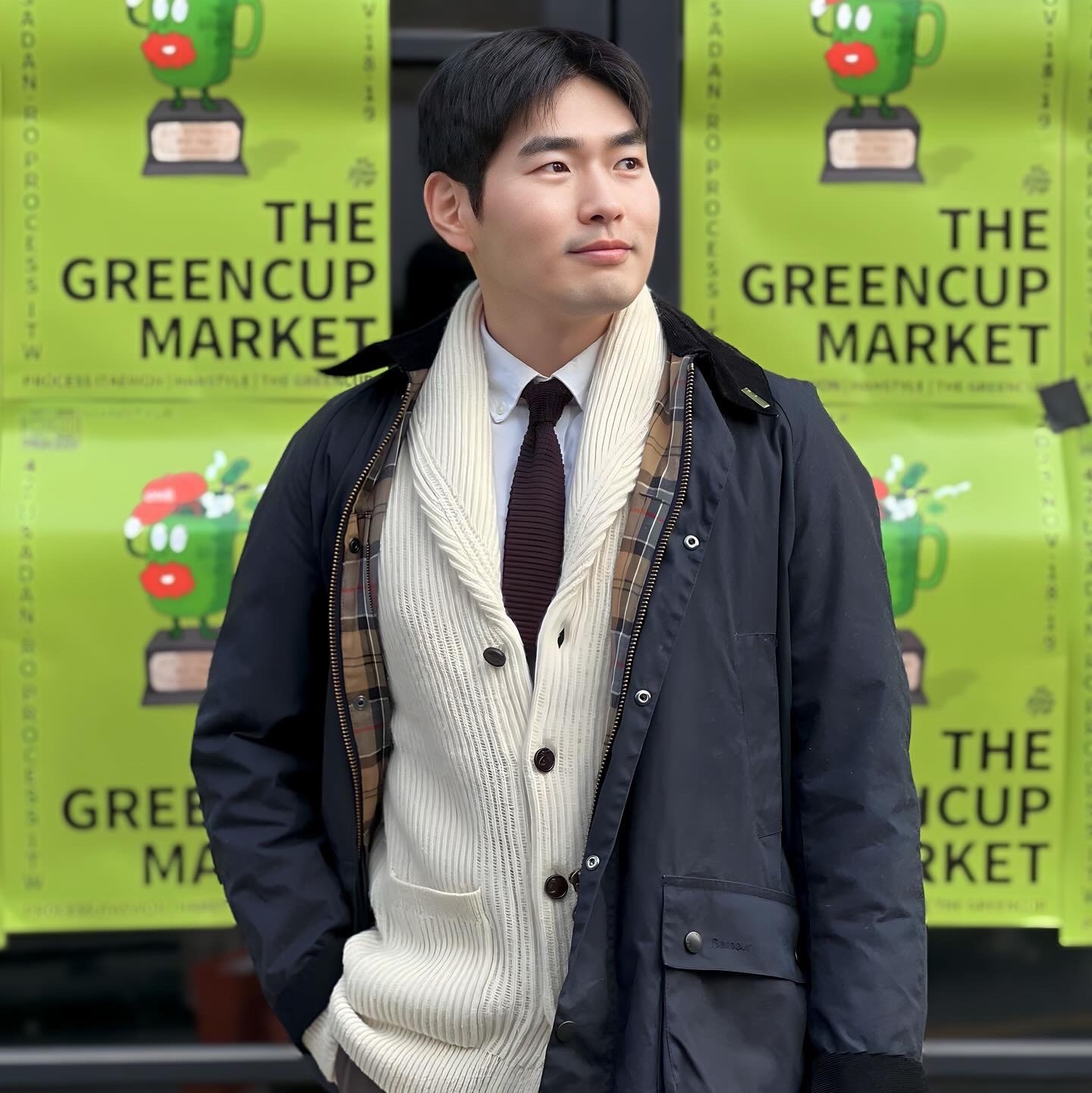 Barbour Ashby Wax Jacket Navy 착용 스타일 - 2