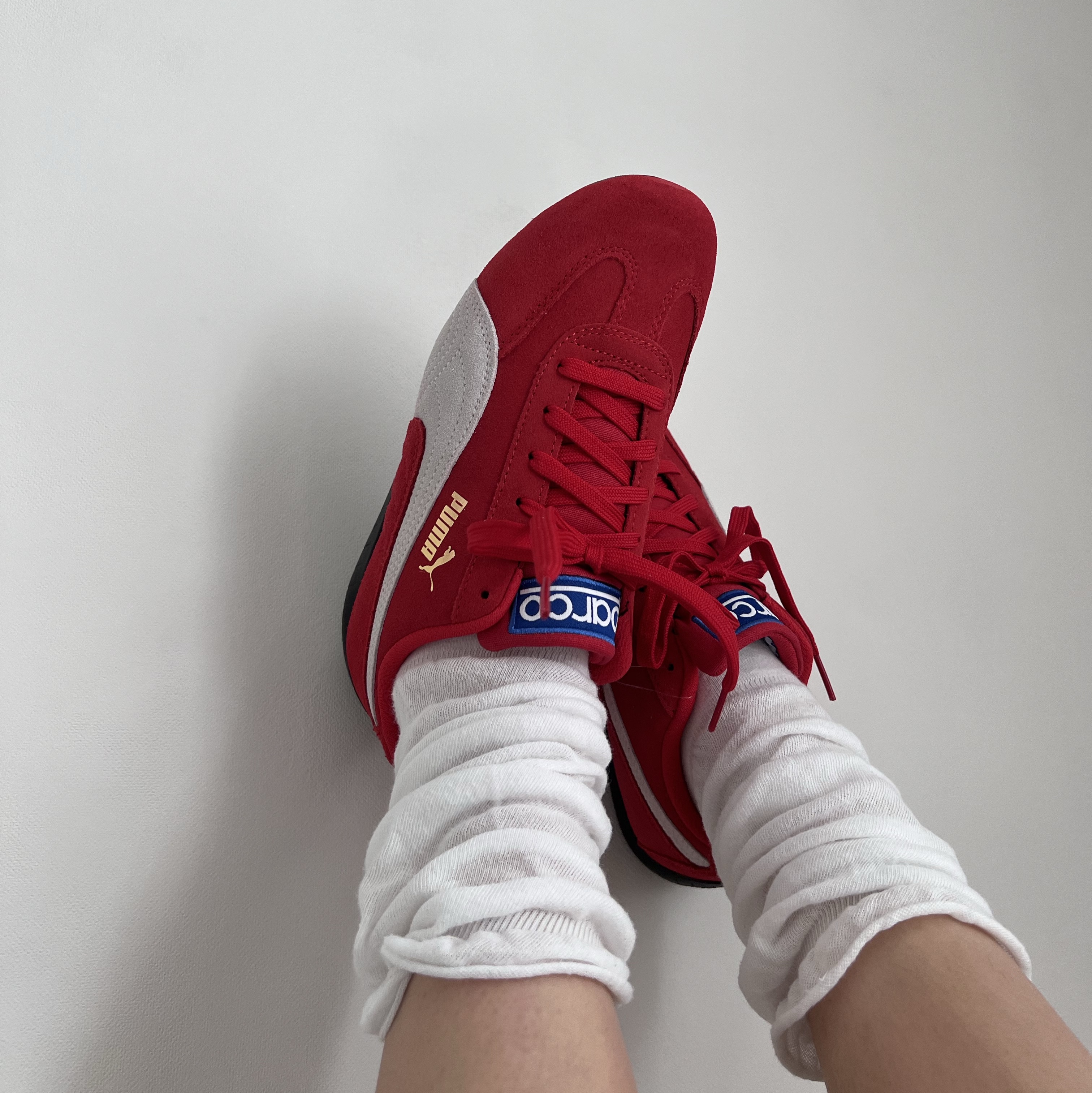 Puma Speedcat OG Sparco Ribbon Red White 착용 스타일 - 3