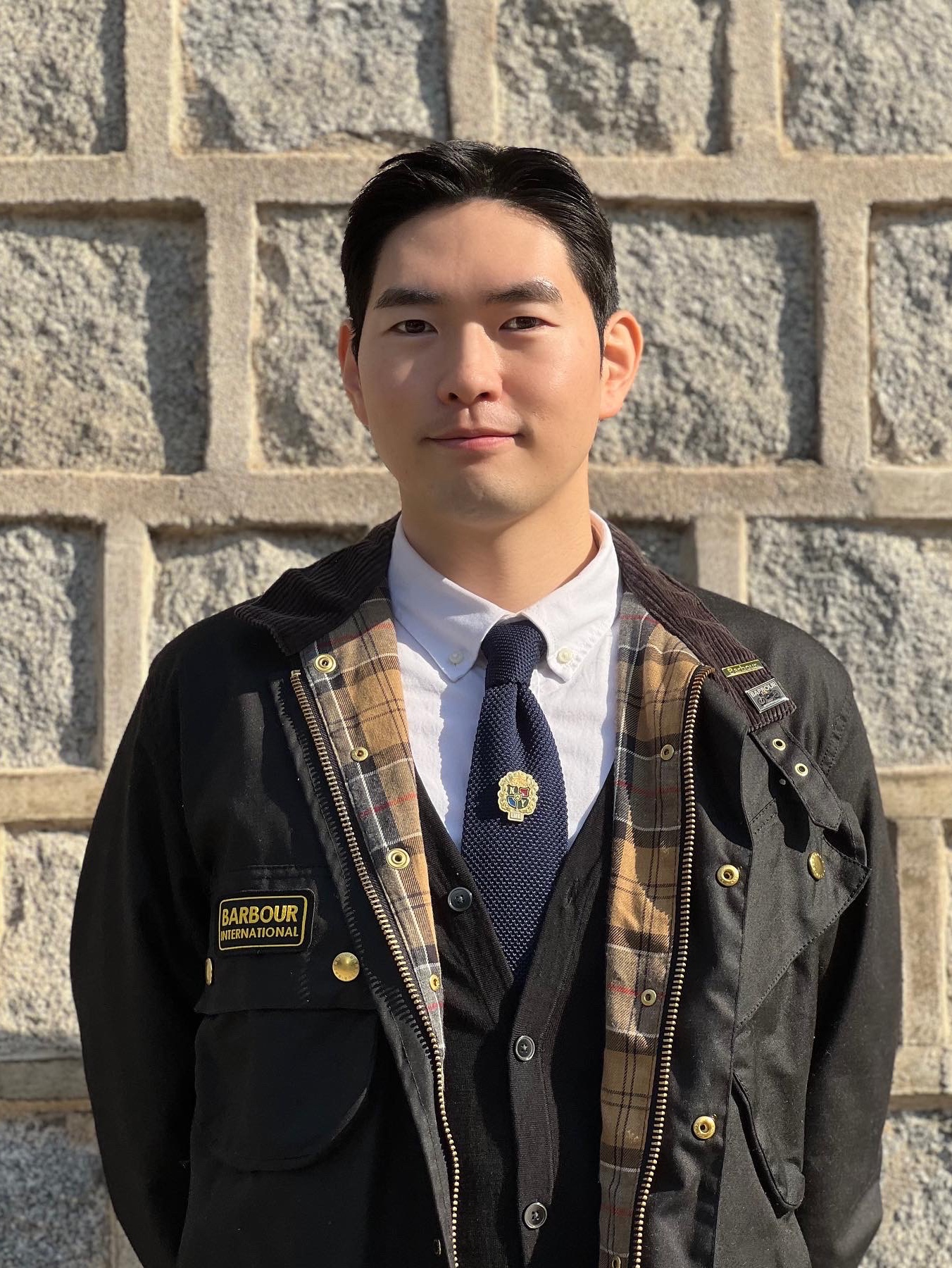 Barbour International Original Wax Jacket Black 착용 스타일 - 1
