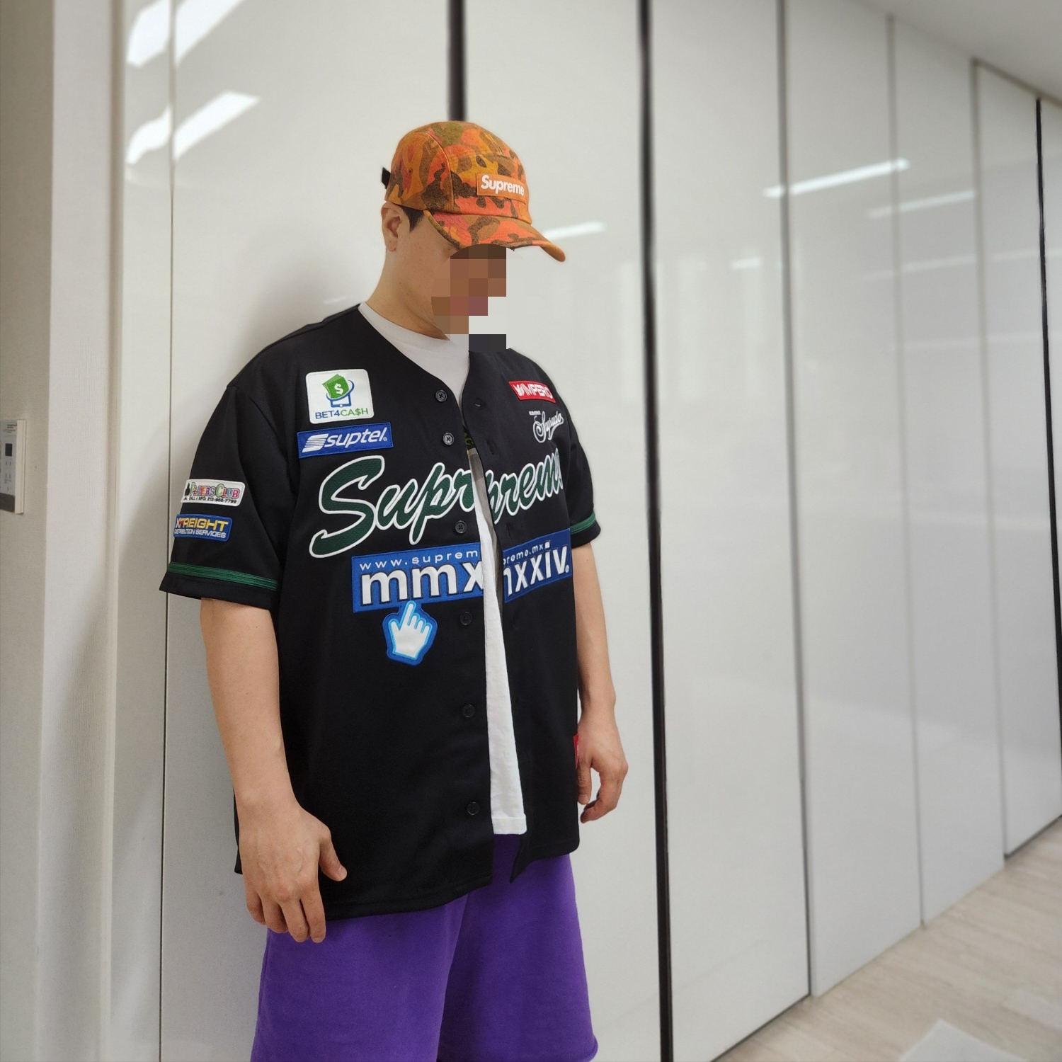 Supreme Chosen One Baseball Jersey Black - 24SS, Supreme Washed Canvas Camp Cap Orange Camo - 24SS 착용 스타일 - 3