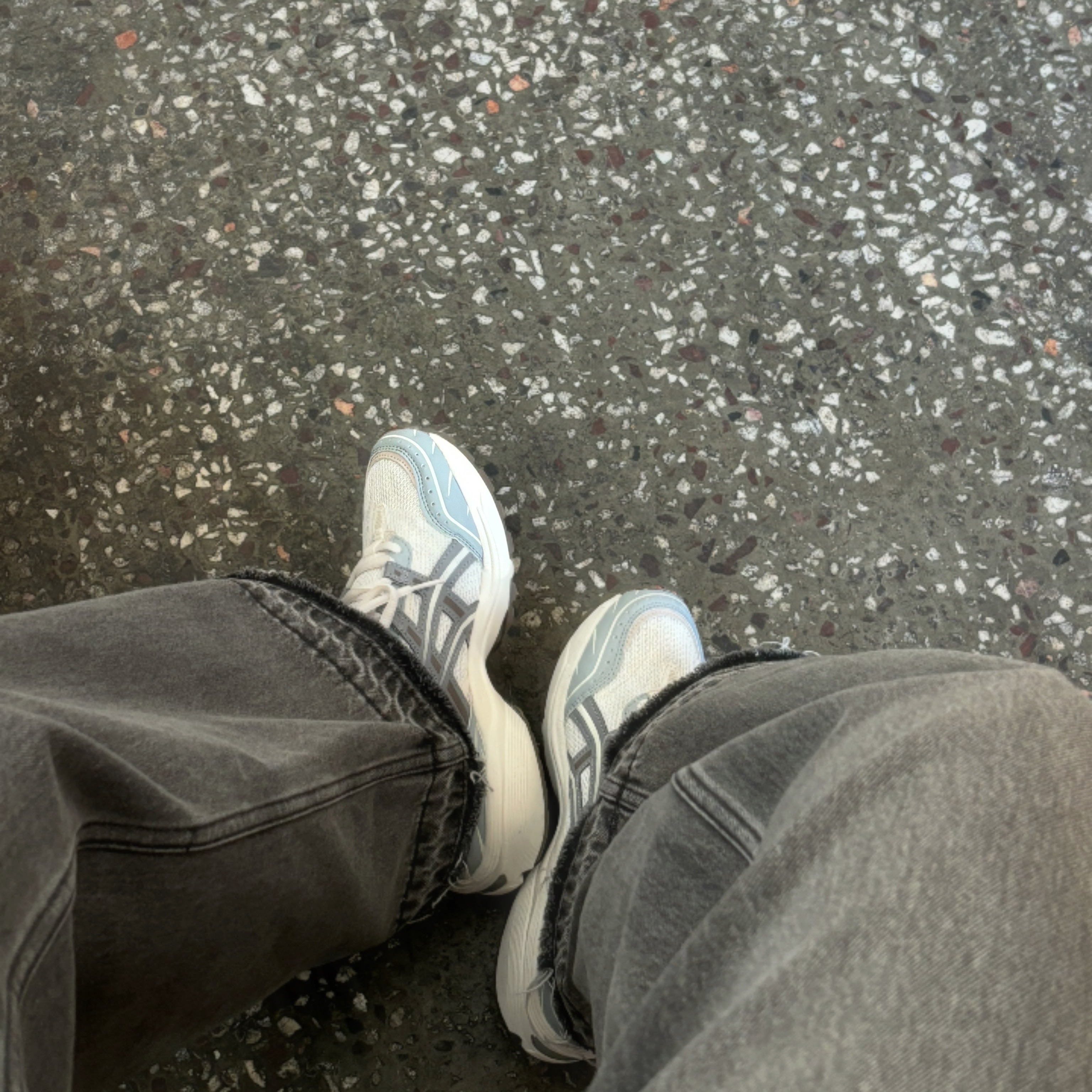Asics Gel-1090 Blue Grey 착용 스타일