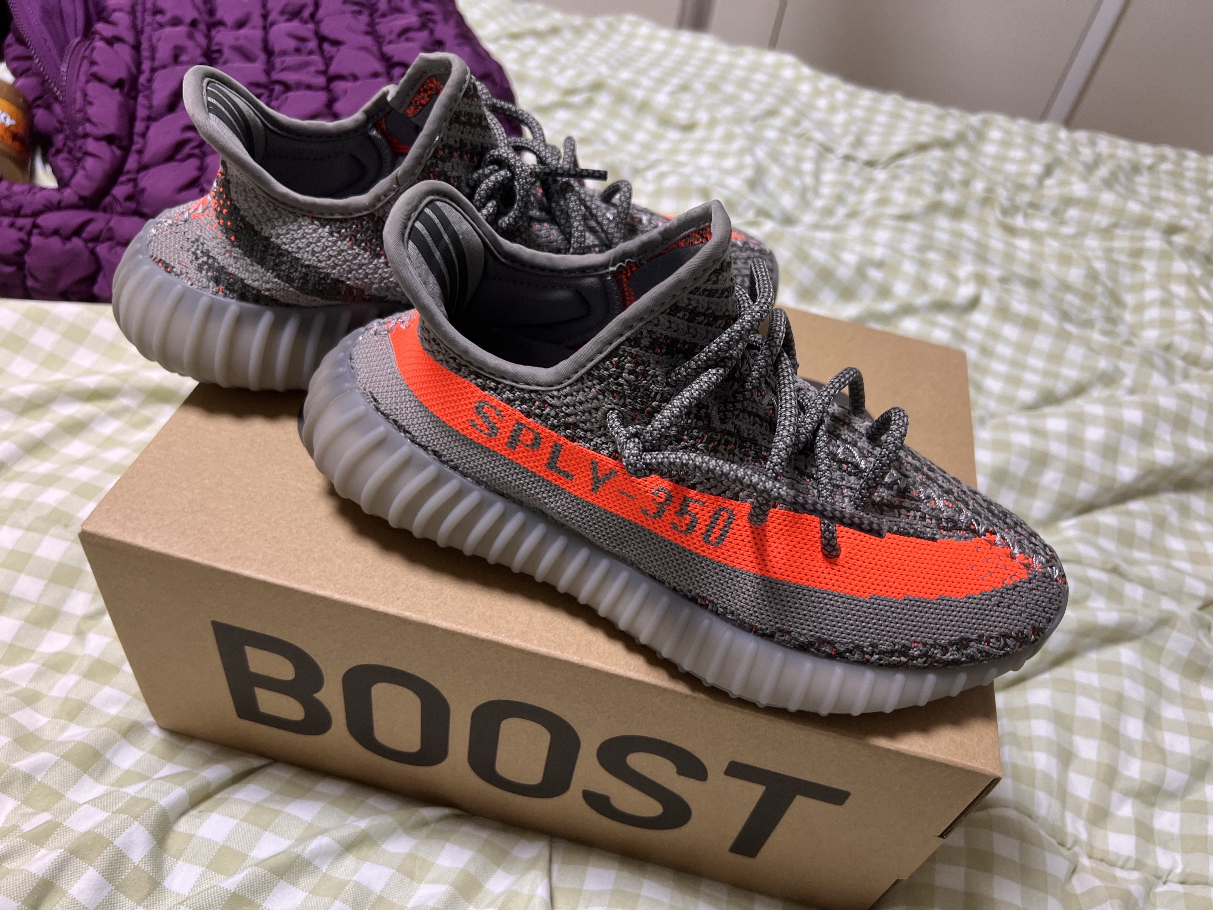Adidas Yeezy Boost 350 V2 Beluga - Reflective 착용 스타일