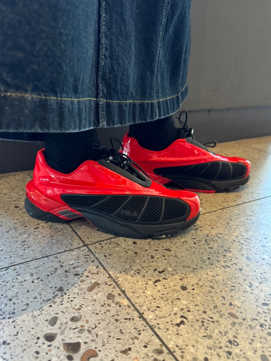 Fila Replica 2002 Black Red 착용 스타일 - 4