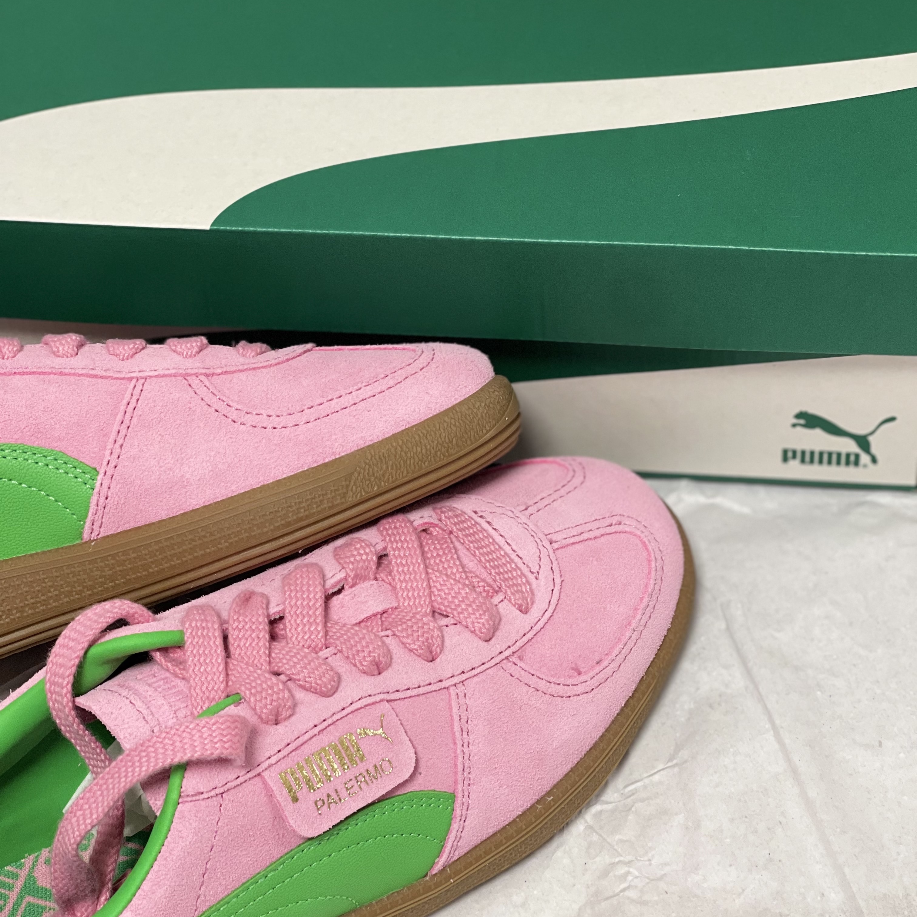 Puma Palermo Special Pink Delight Green 착용 스타일 - 2