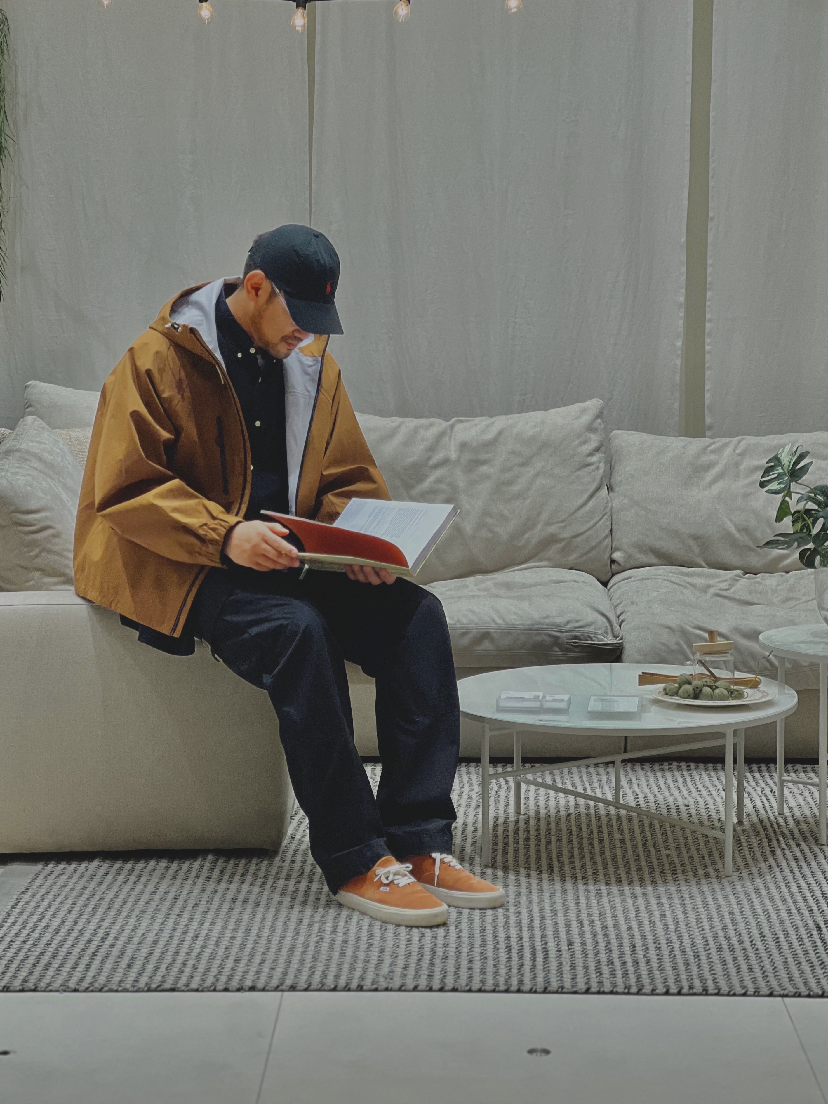 [30%적립] Polo Ralph Lauren Cotton Chino Ball Cap Polo Black, Carhartt WIP Columbia Ripstop Regular Cargo Pants Black 착용 스타일 - 2