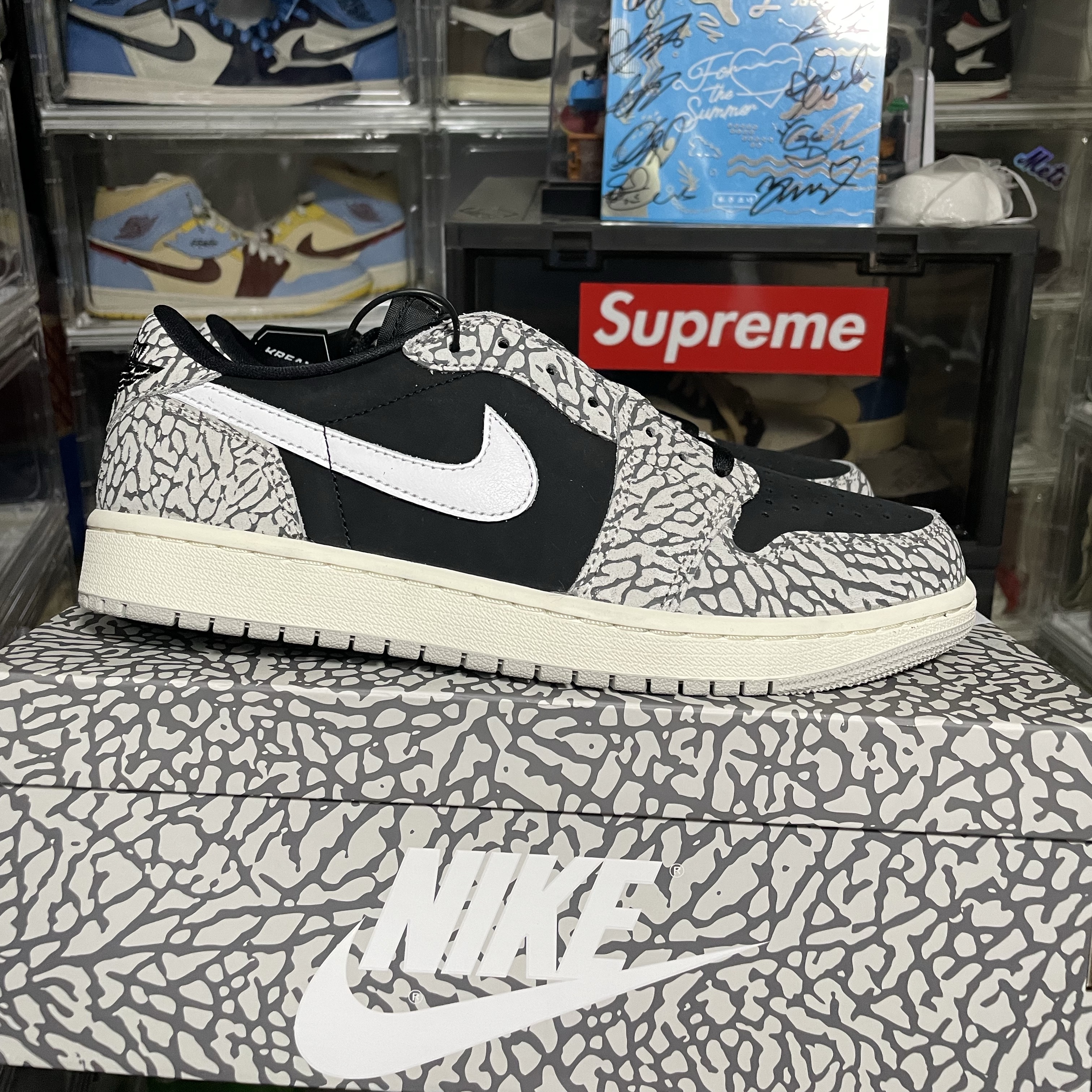 Jordan 1 Retro Low OG Black Cement 착용 스타일 - 1