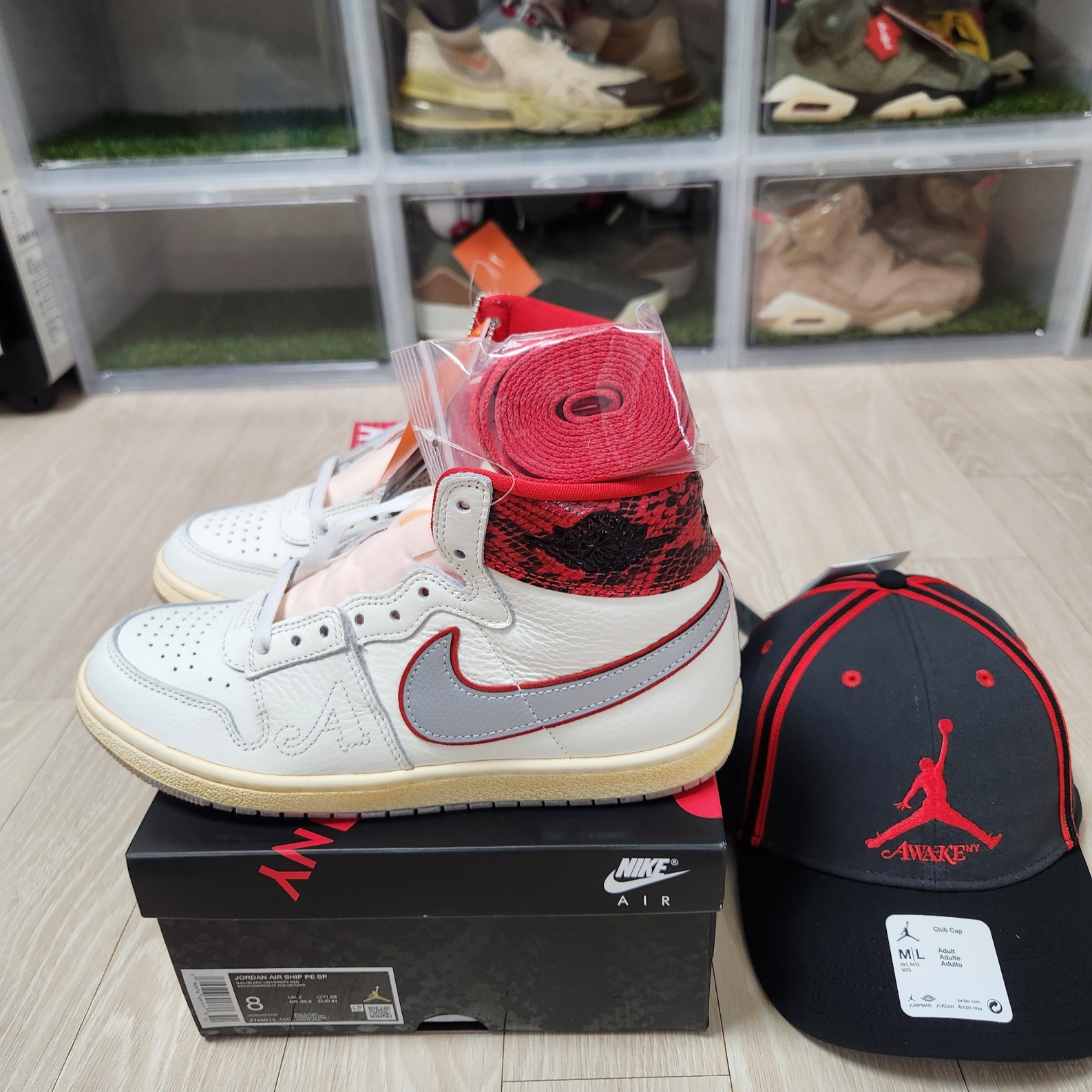 Jordan x Awake NY Air Ship PE SP Sail University Red 착용 스타일 - 5