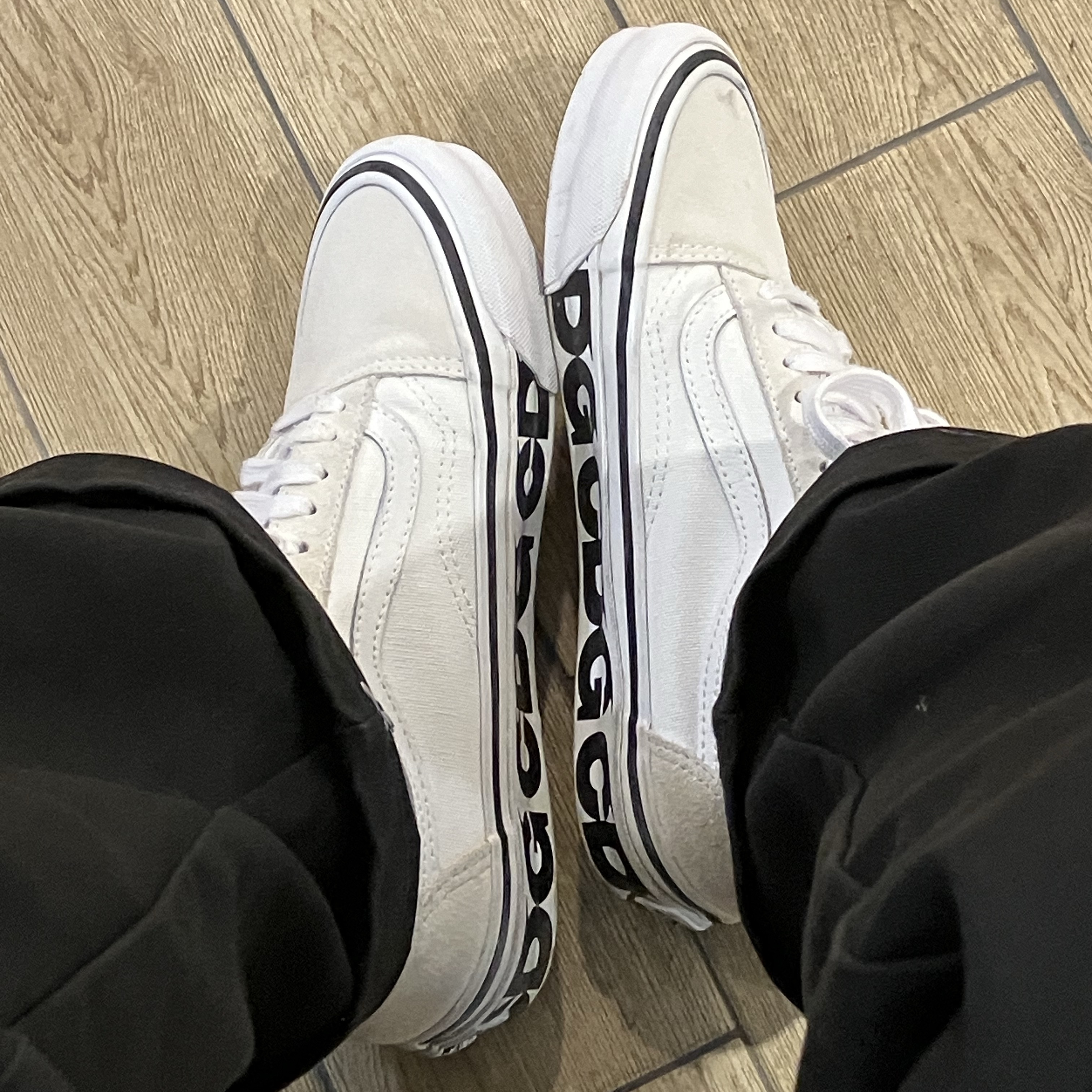Vans Vault x CDG Old Skool LX White 착용 스타일