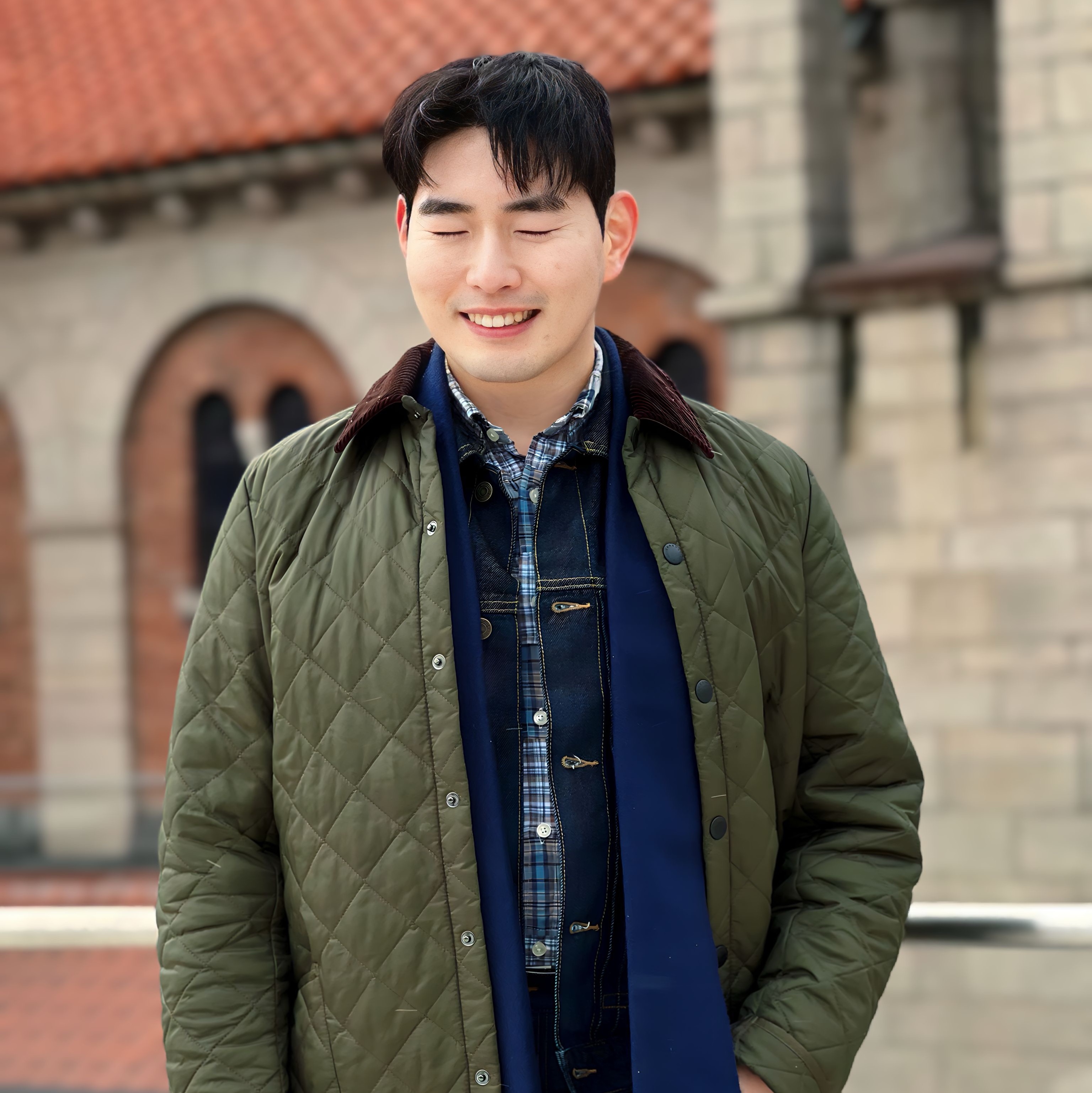Barbour Liddesdale Quilted Jacket Olive 착용 스타일 - 2